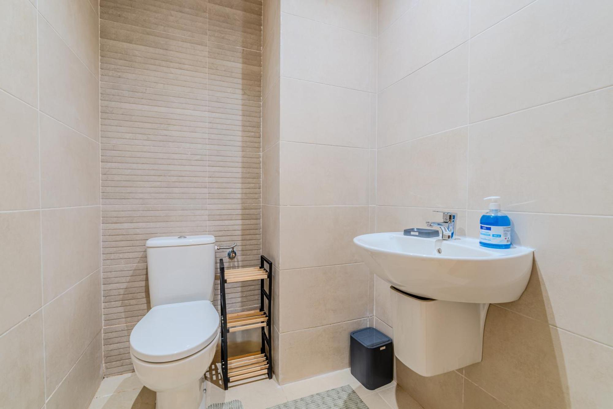New 2 Min A M-avenue , Swimming Pool , Fibre Optique Wifi , Free Parking