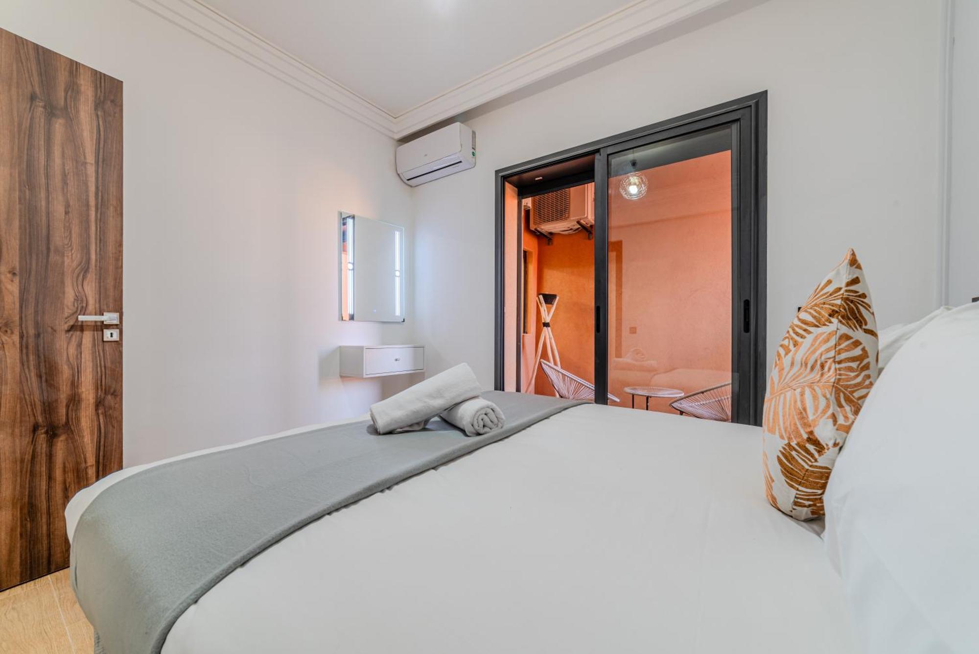 New 2 Min A M-avenue , Swimming Pool , Fibre Optique Wifi , Free Parking Appartement Marrakesh