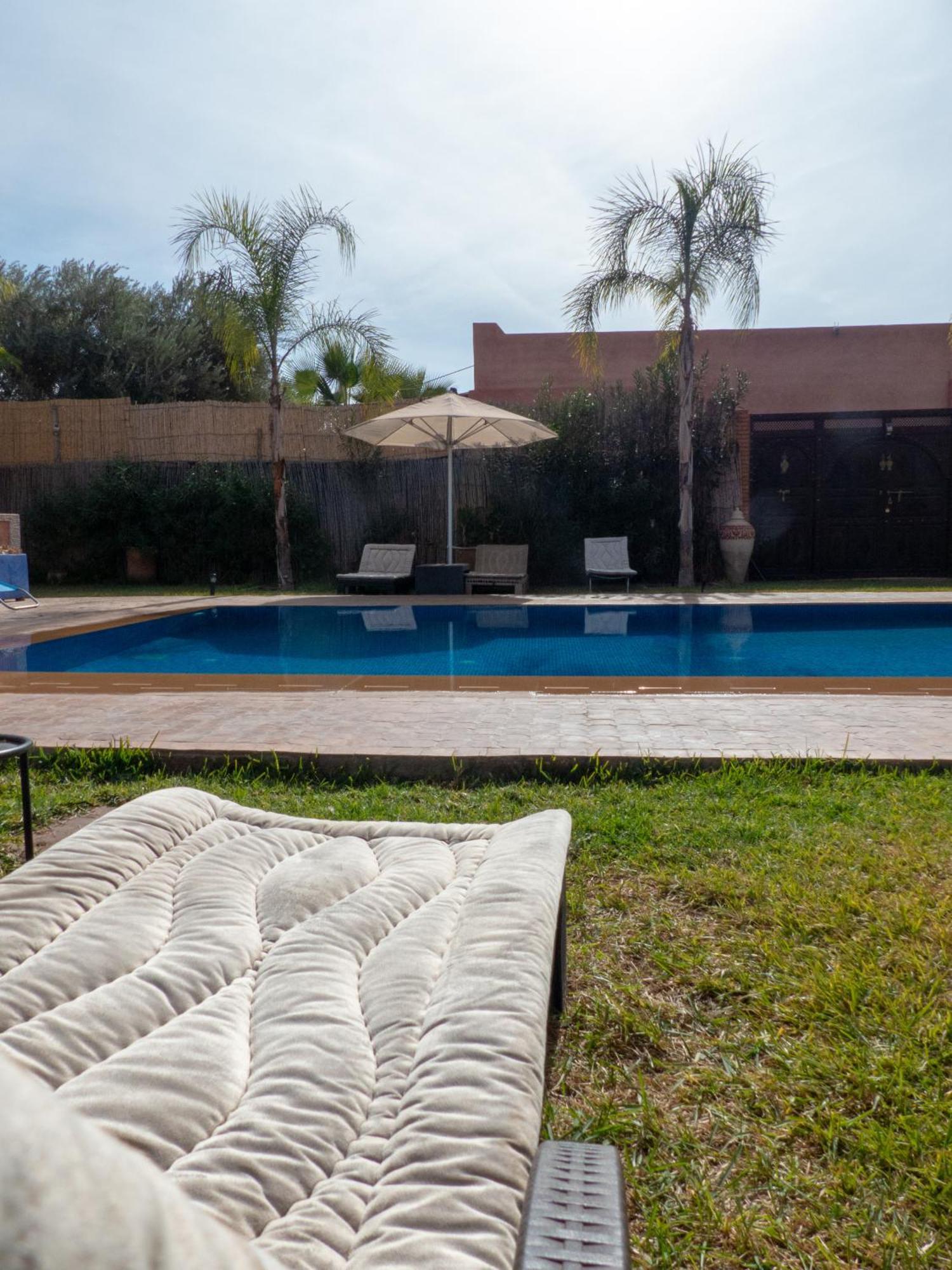 Les Trois Palmiers Villa