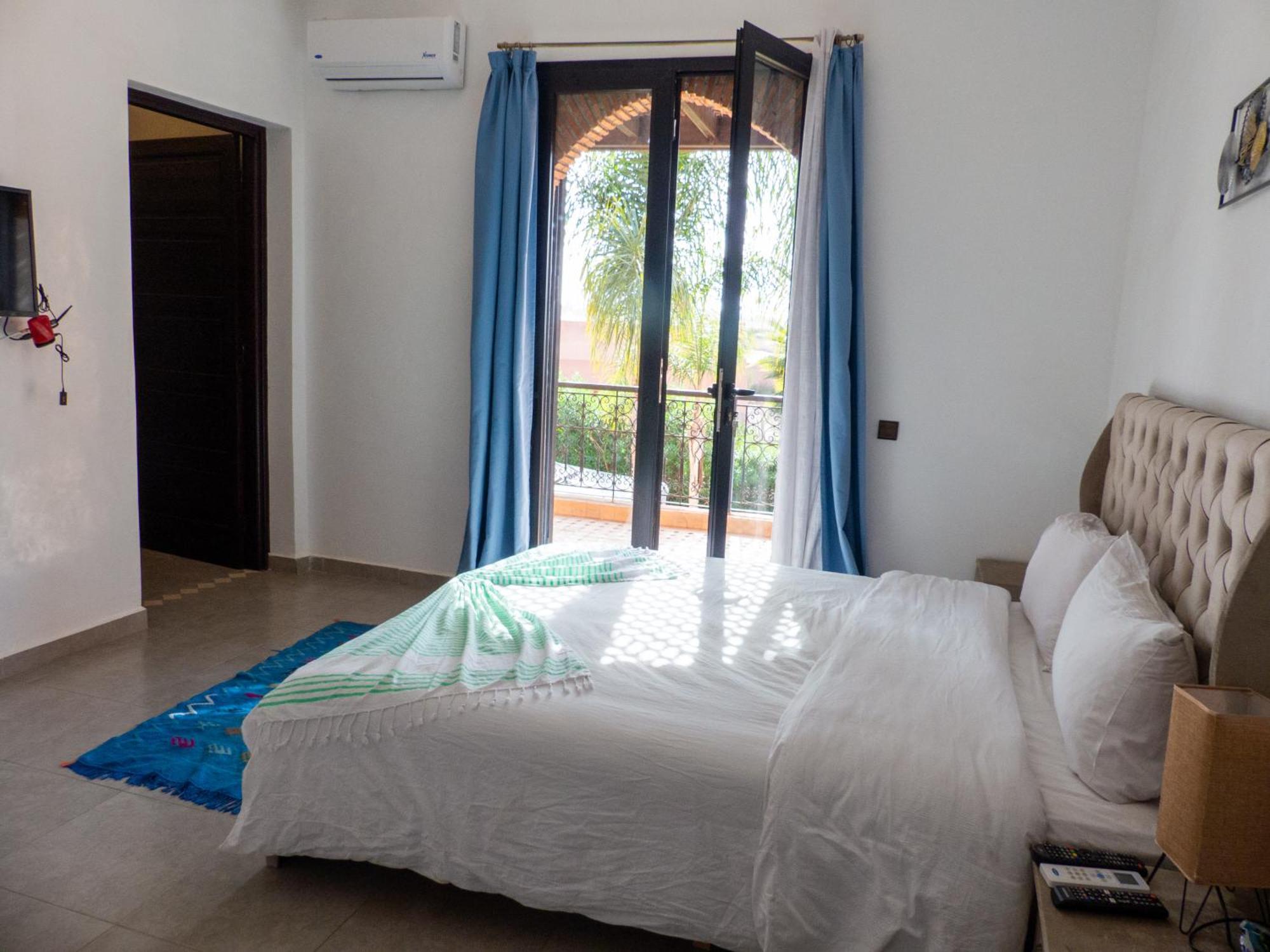 Les Trois Palmiers Villa