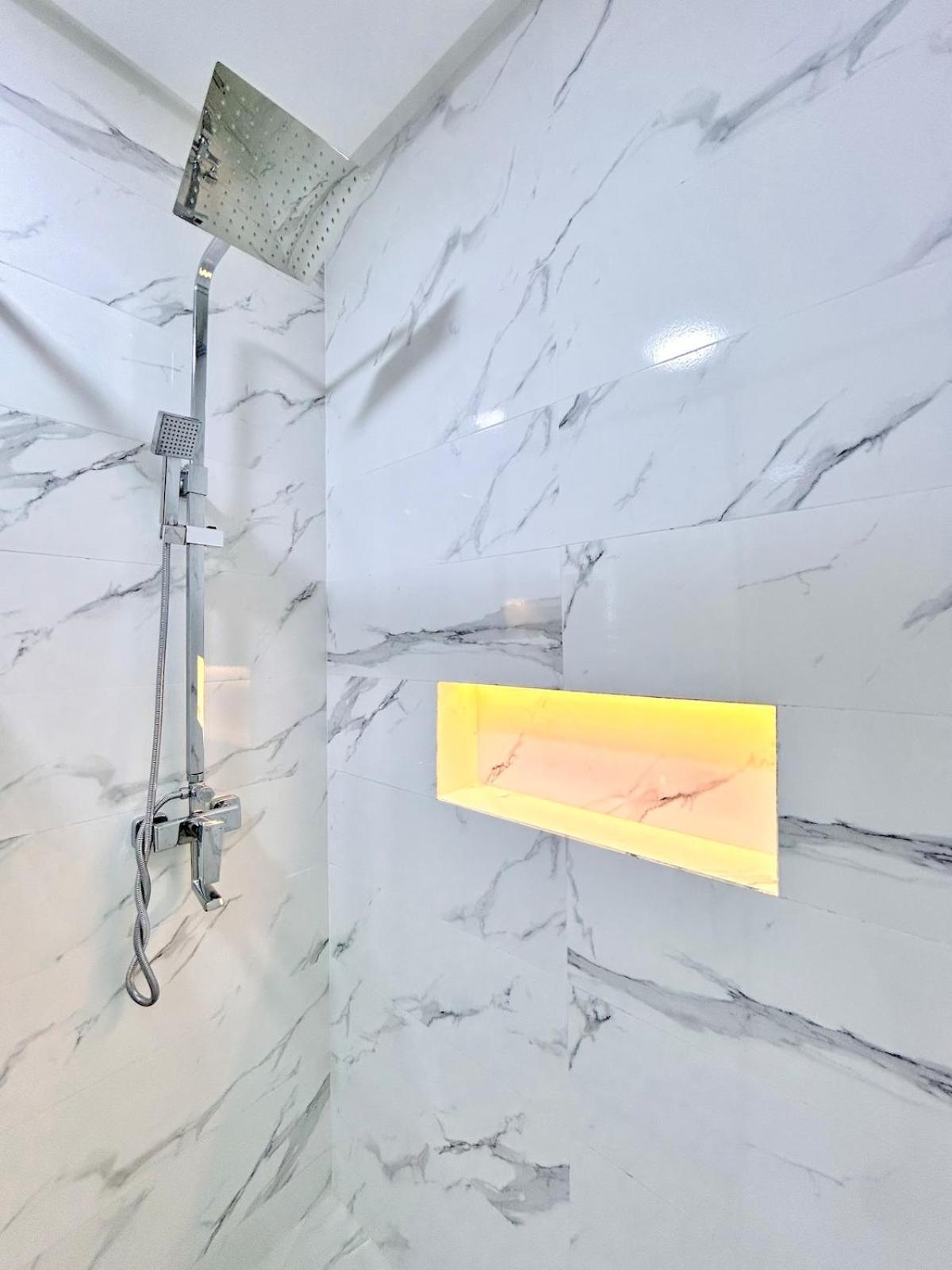 New 1br Proche M Avenue , Swimming Pool , Balcony & Parking *