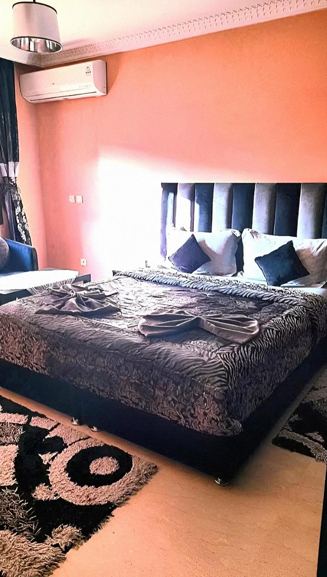 Duplex Raffine Avec Terrasse Verdoyante Et Vegetal - A 300m Du Jardin Majorelle Et Musee Yves Saint Laurent - Netflix Et Iptv Appartement Marrakesh