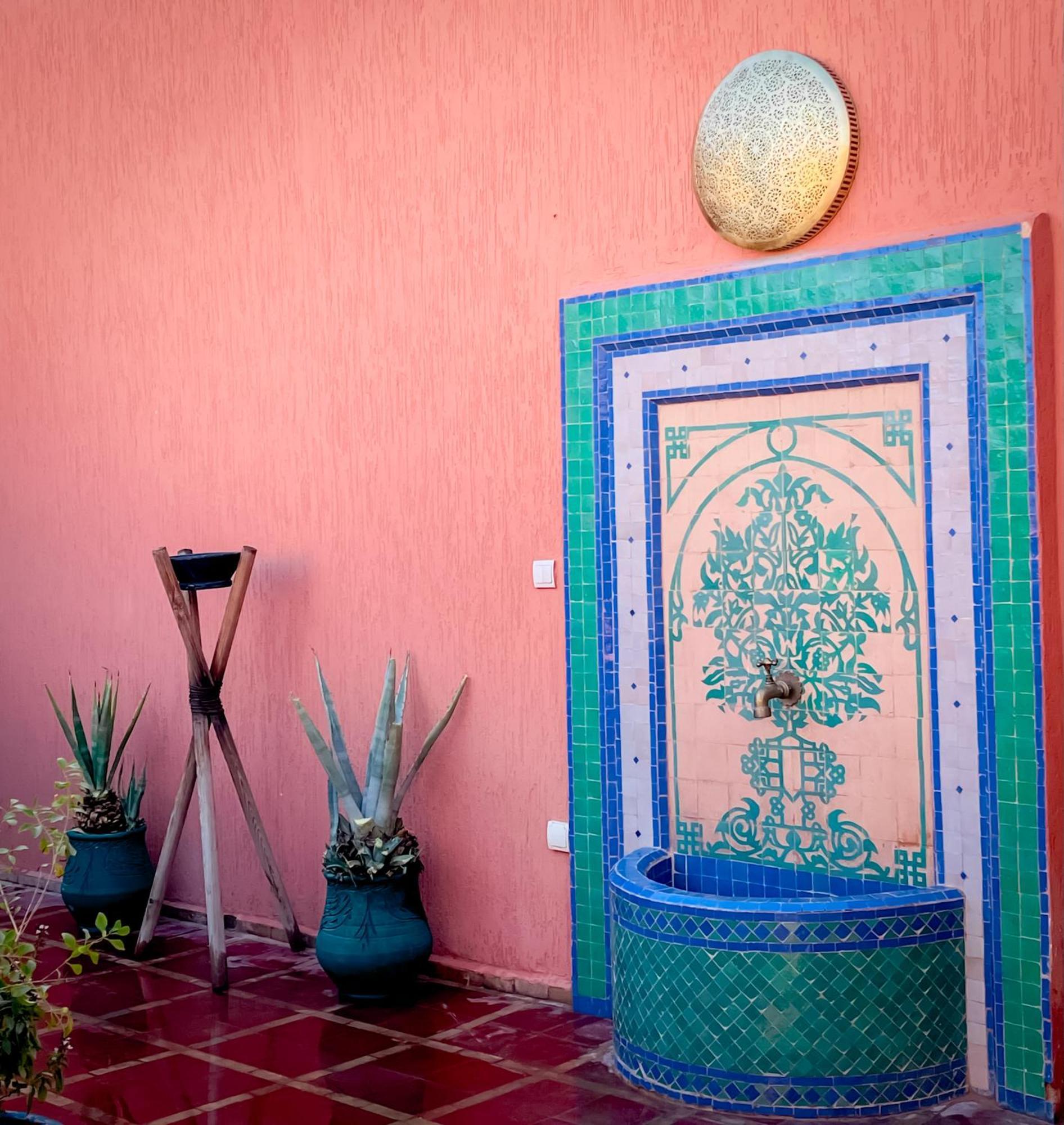 Riad Farasha *