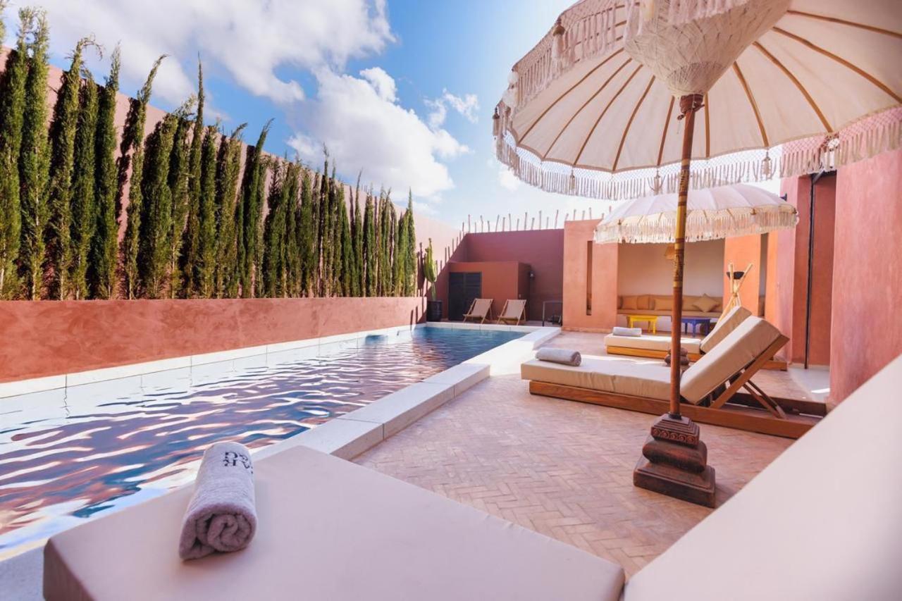 M&g Villa *