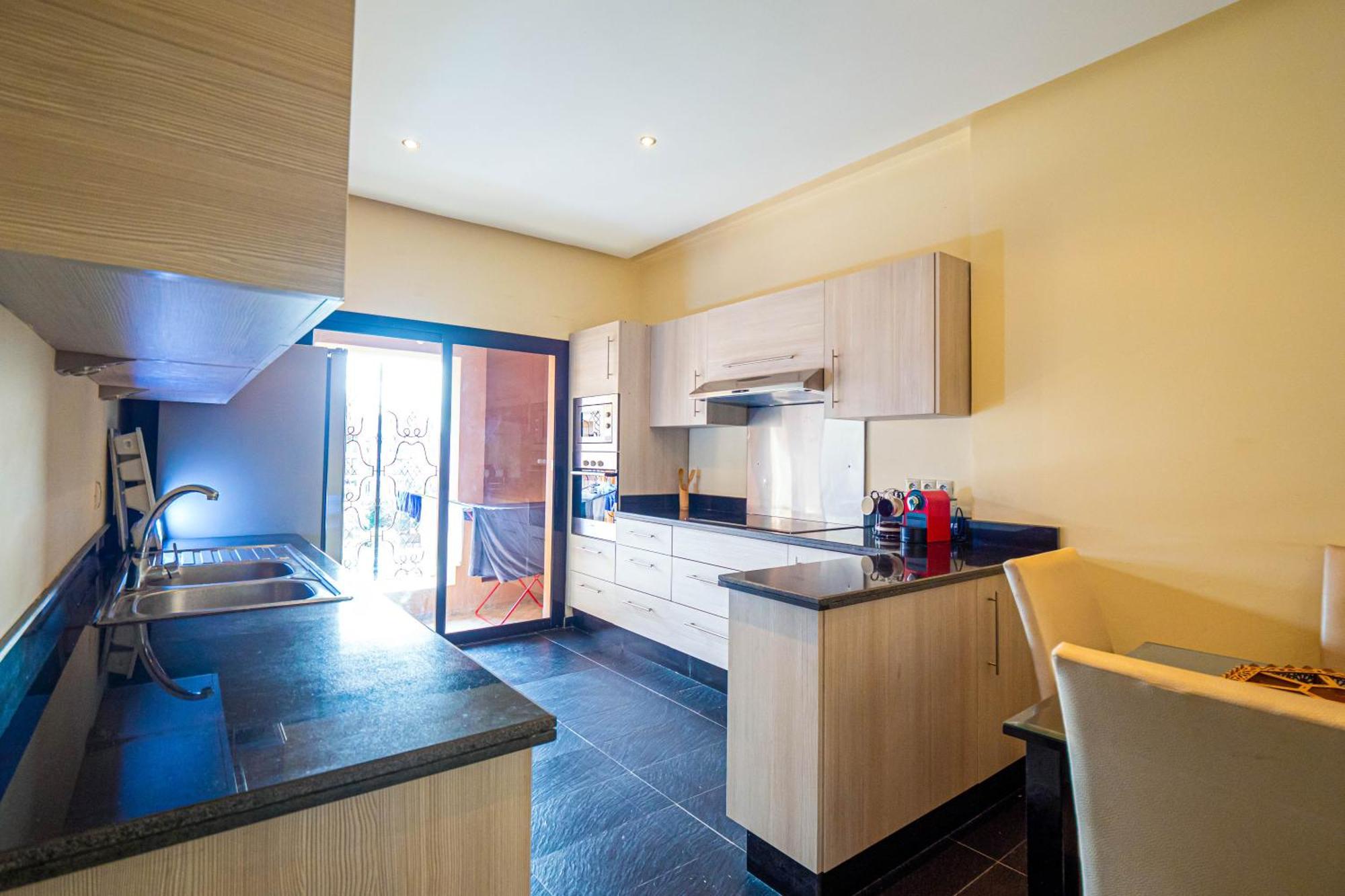 Location, Elegance, View & Comfort Appartement