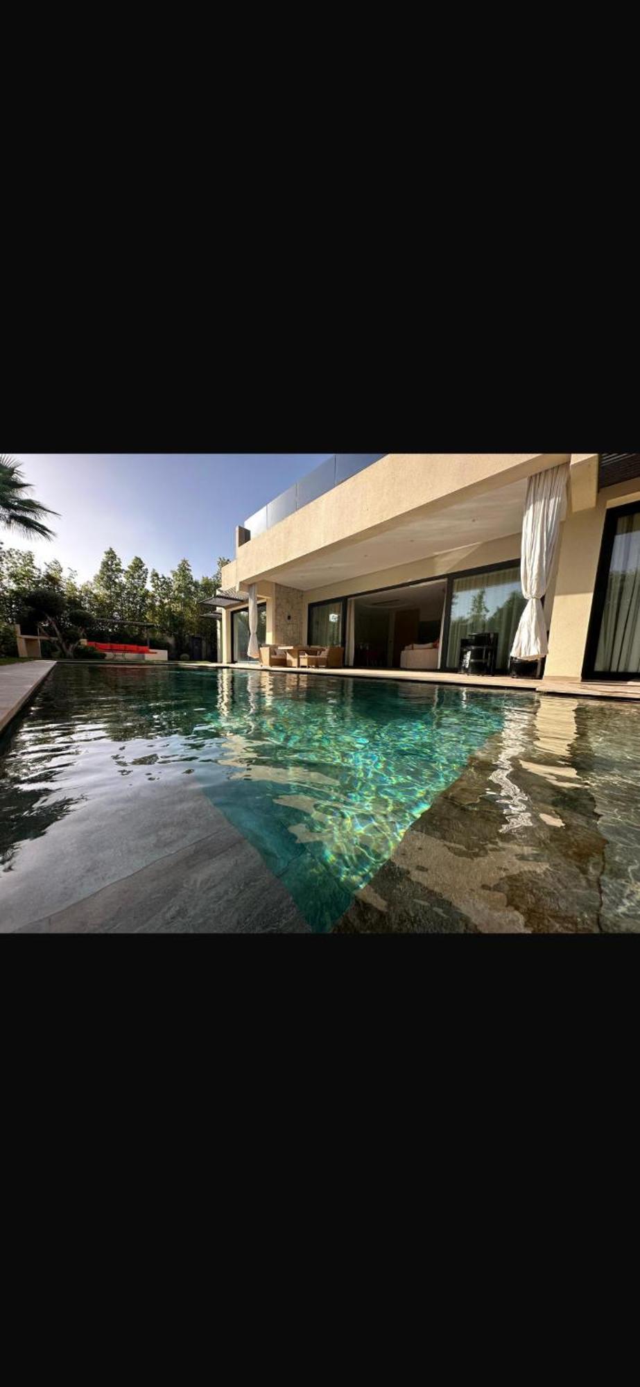 Five Rafinity House *