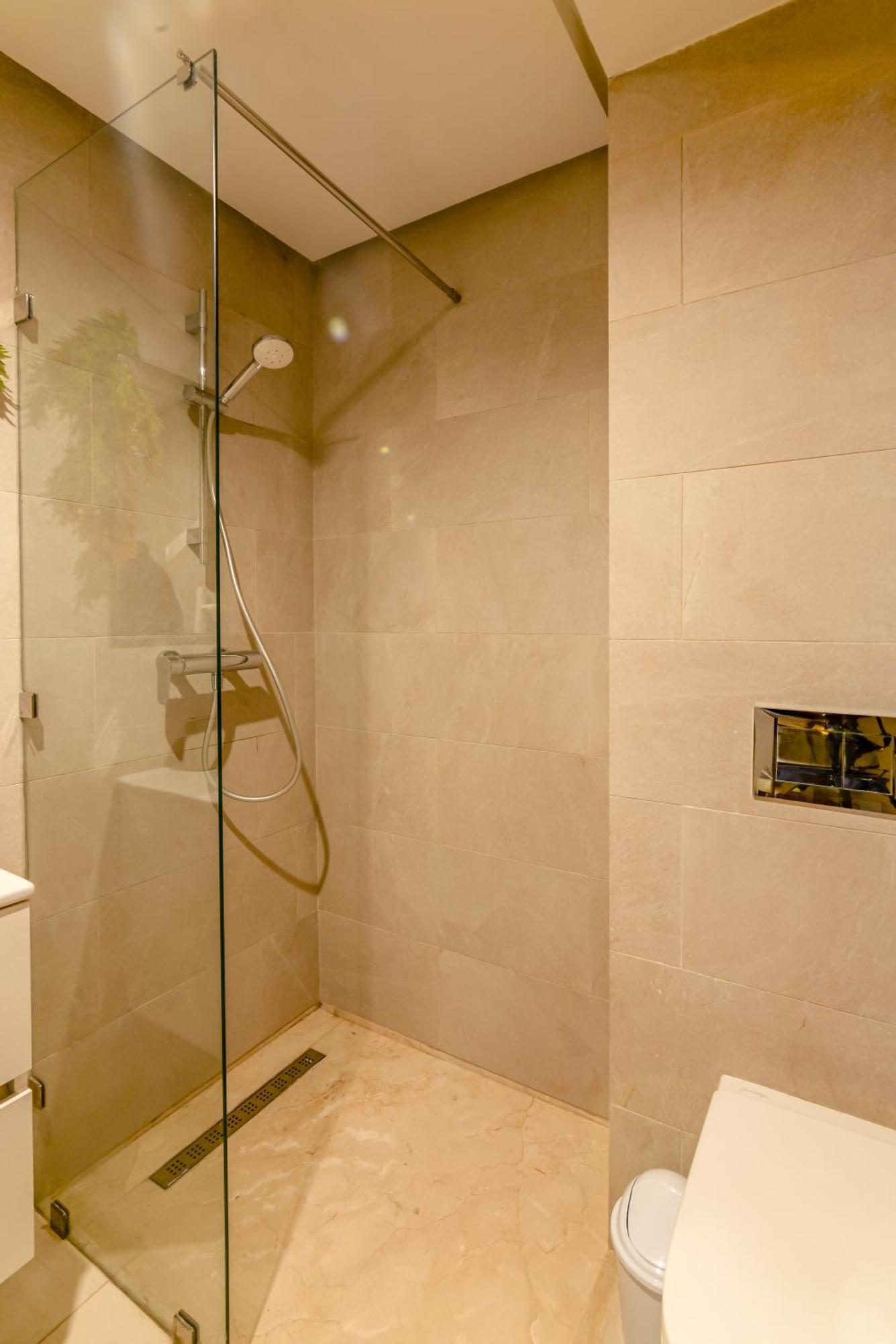 Lina Cosy - Clim, Wifi, Jardin A 10min De L'aeroport Apartment *
