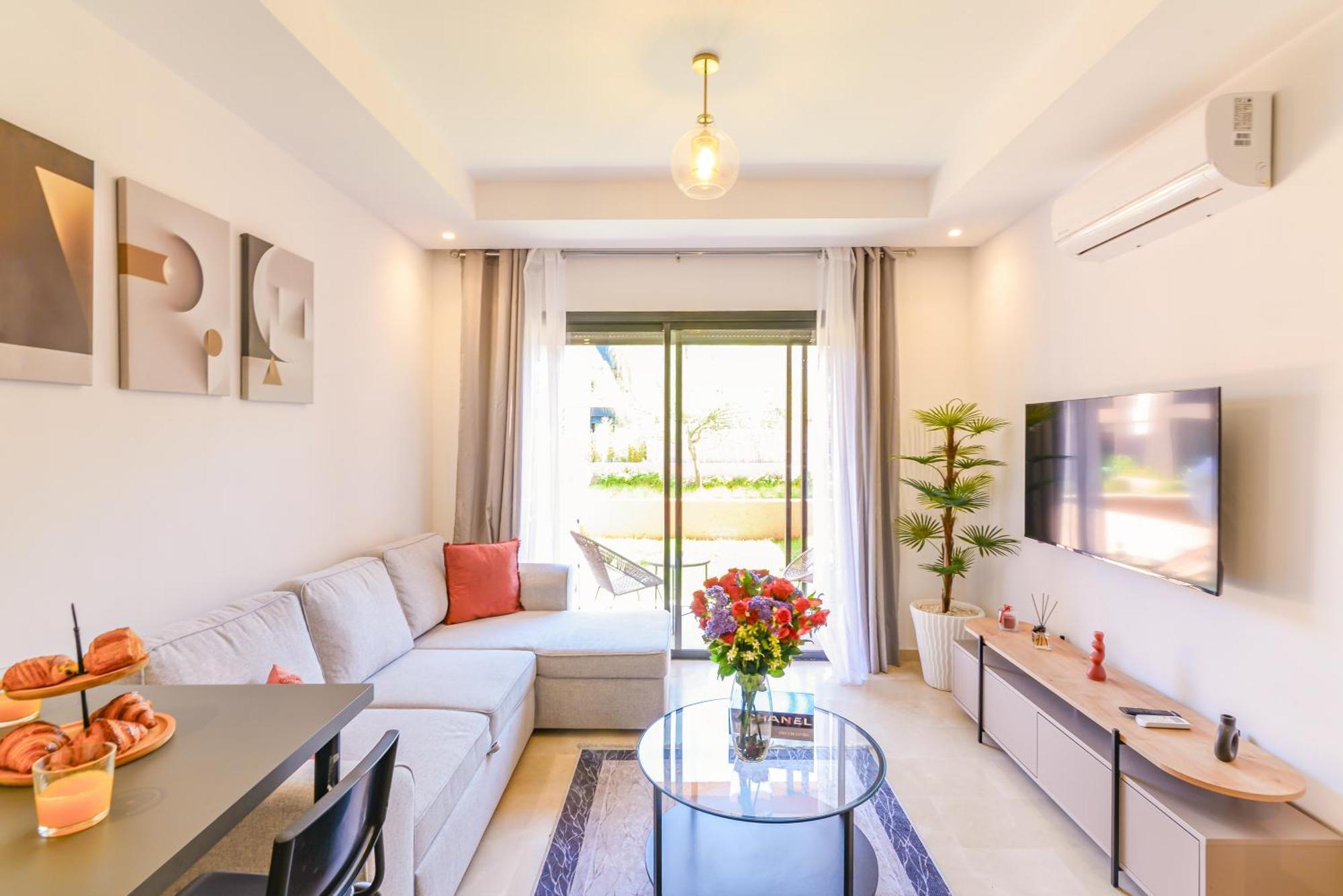 Lina Cosy - Clim, Wifi, Jardin A 10min De L'aeroport Apartment