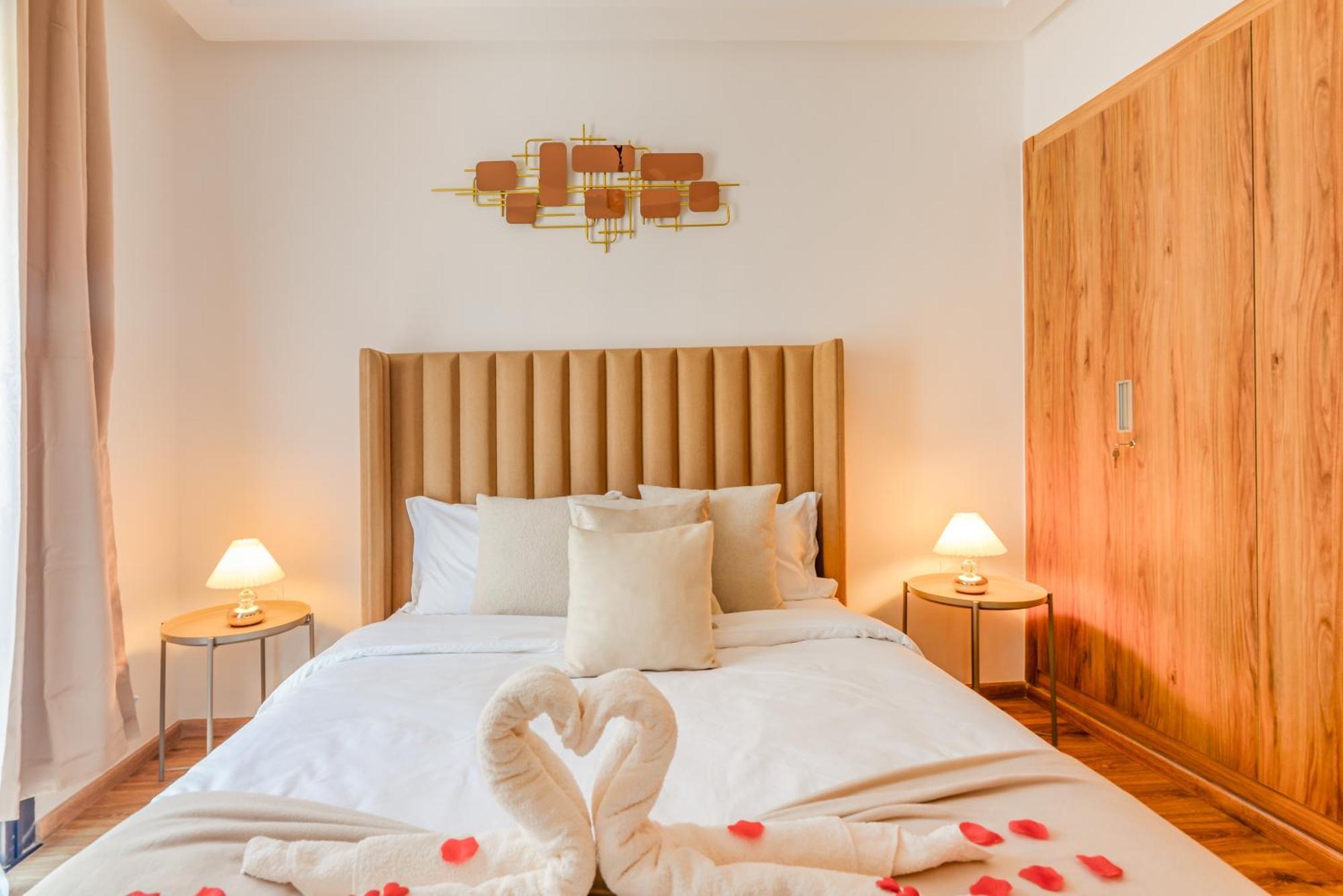 Lina Cosy - Clim, Wifi, Jardin A 10min De L'aeroport *