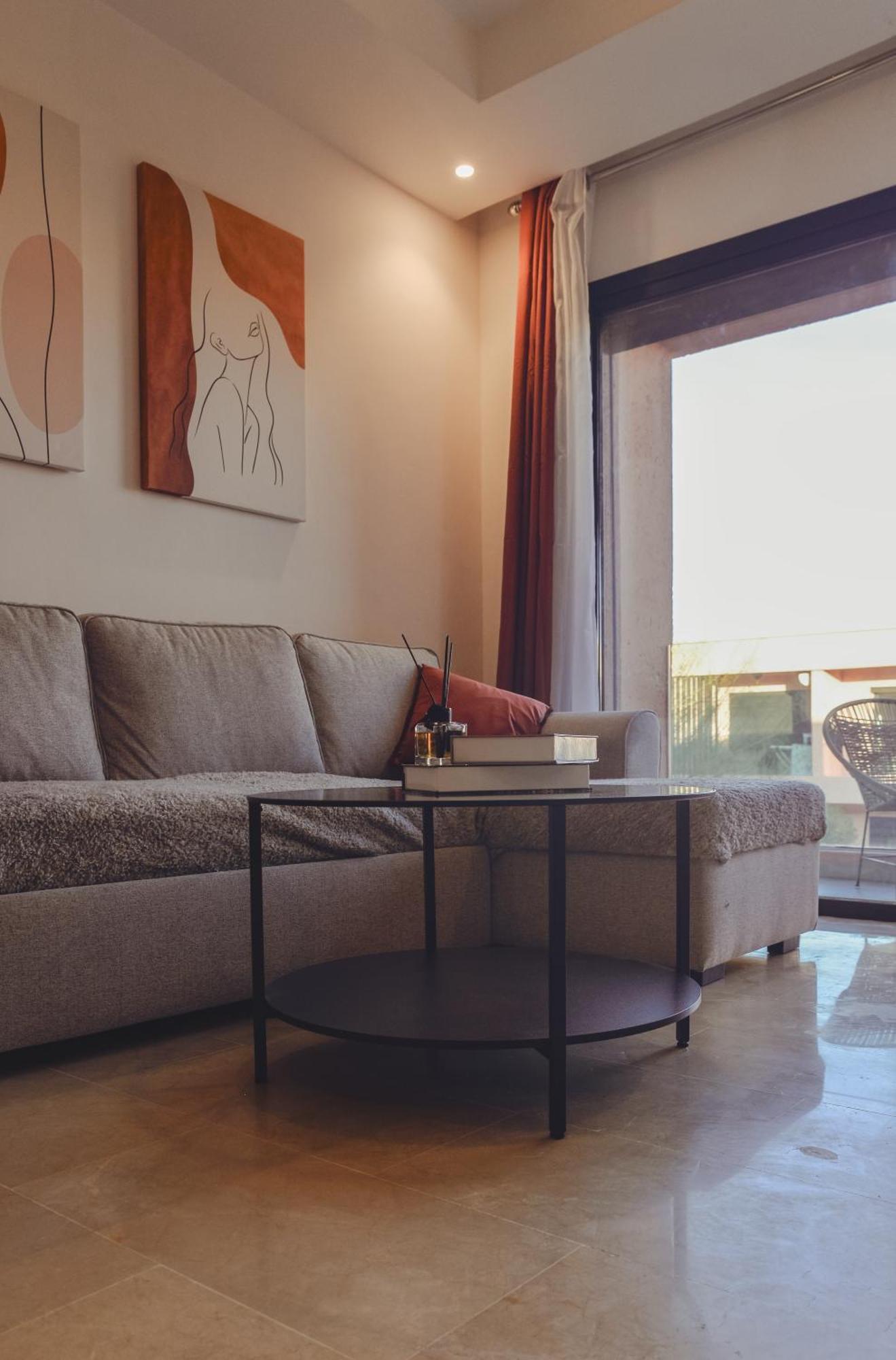 Apartment Eva Cosy - Clim, Wifi, Jardin A 10min De L'aeroport *