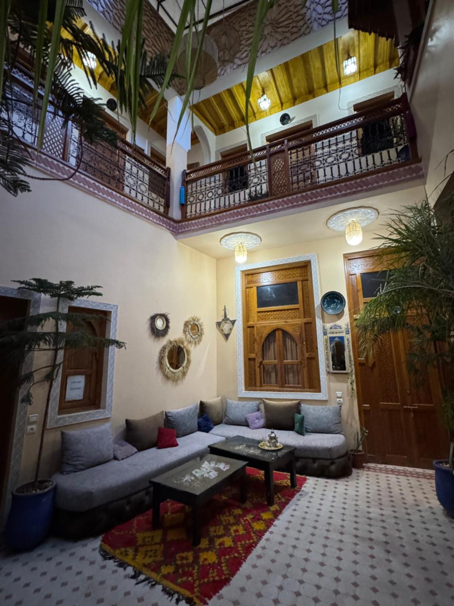 Guest house Jenan Adam