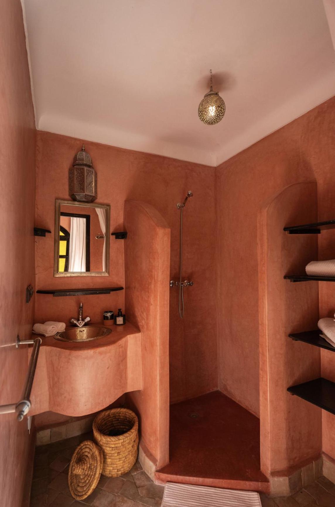 Privatif Avec Personnel Et Services Exclusifs - Kasbah Boma Marrakech I Gasthuis