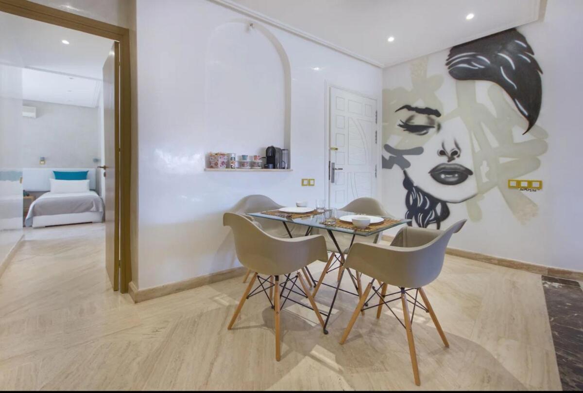 Urban Chic 2 Bedrooms In Utimate Center Appartement