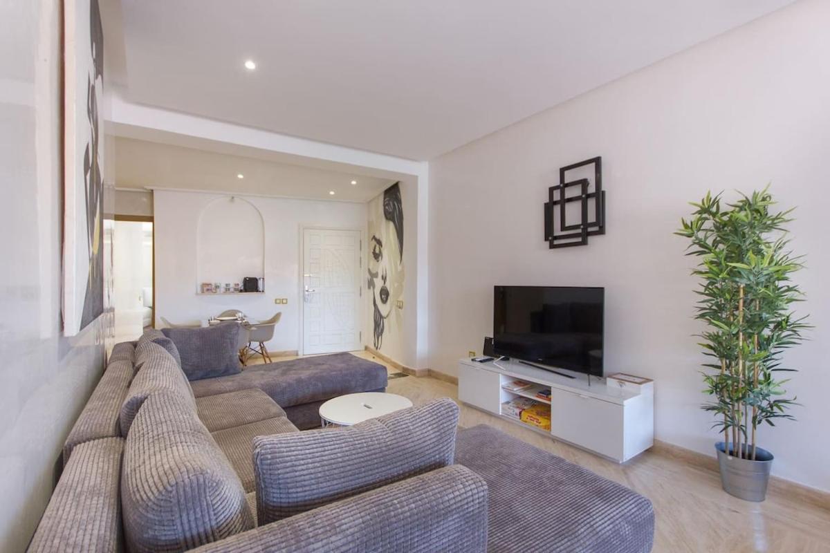 Urban Chic 2 Bedrooms In Utimate Center