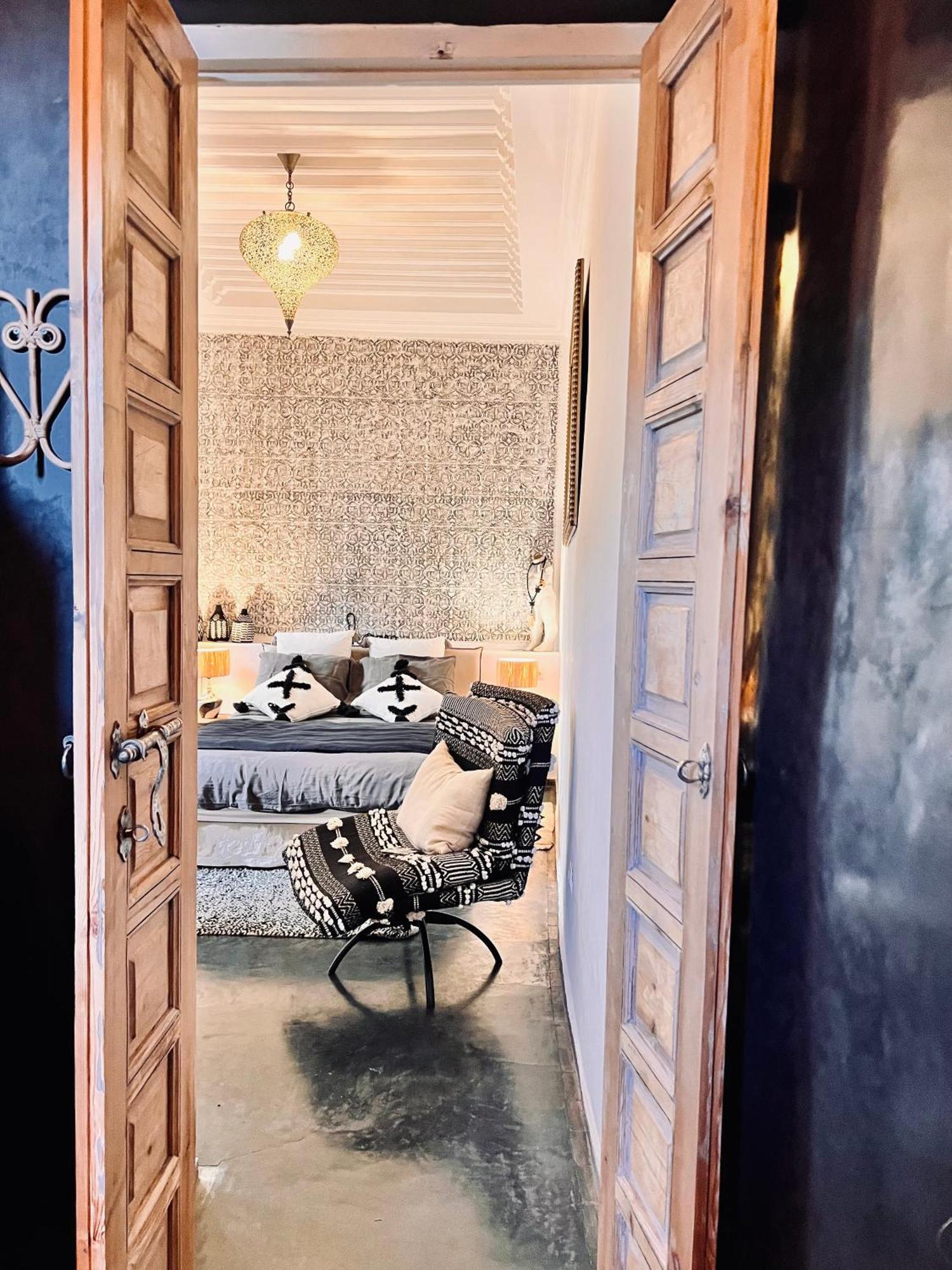 Instant T Riad