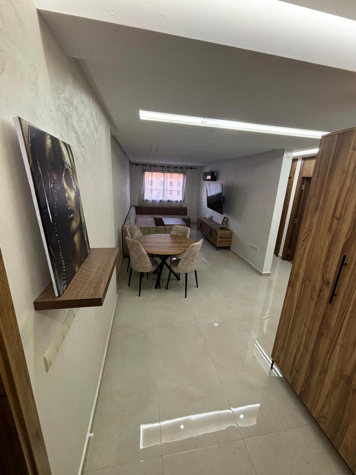 Appartement Hyper Joli A Marrakech