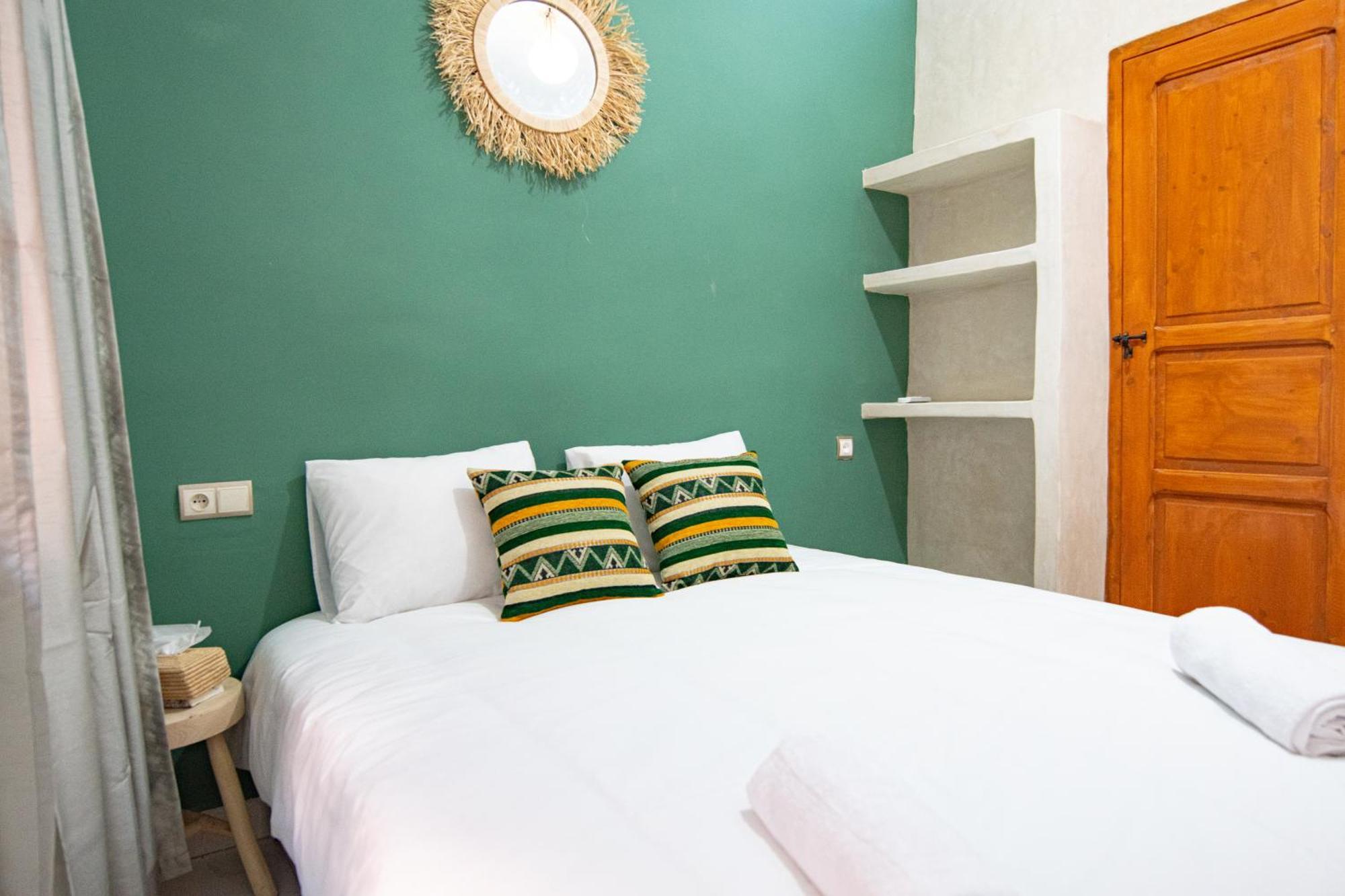 Hostel Smile