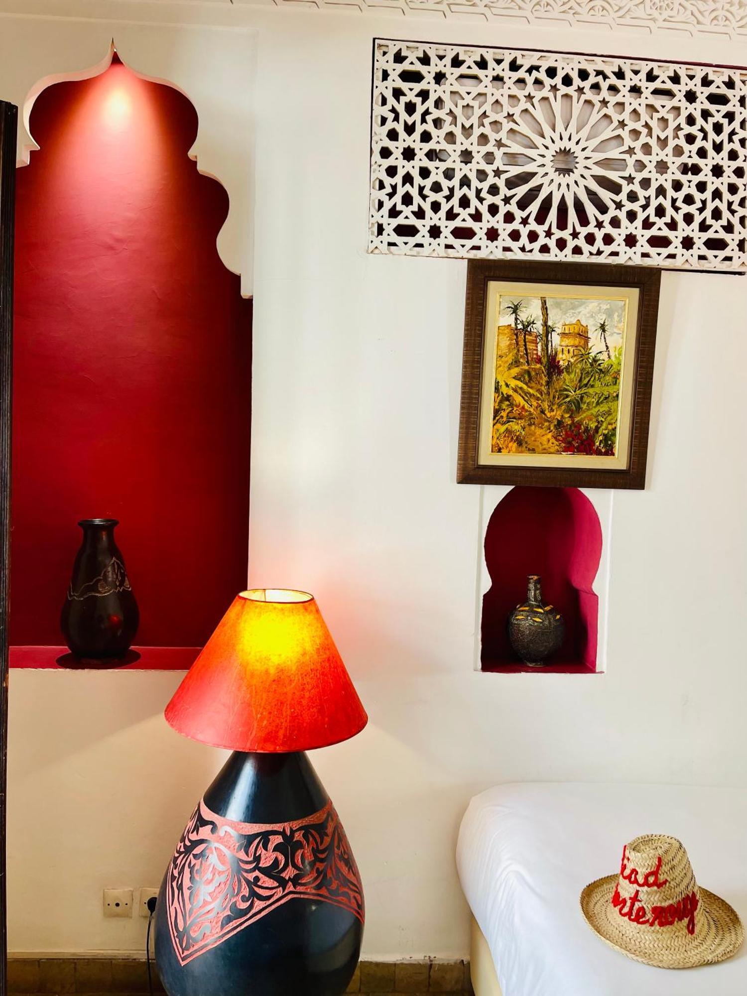 Riad La Porte Rouge By La Siredrah