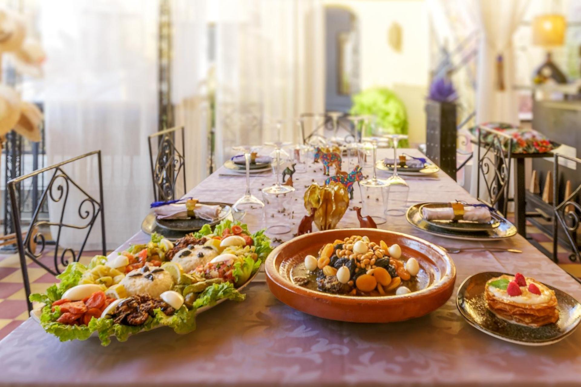 Dar Khmissa & Maison d'hôtes Marrakesh