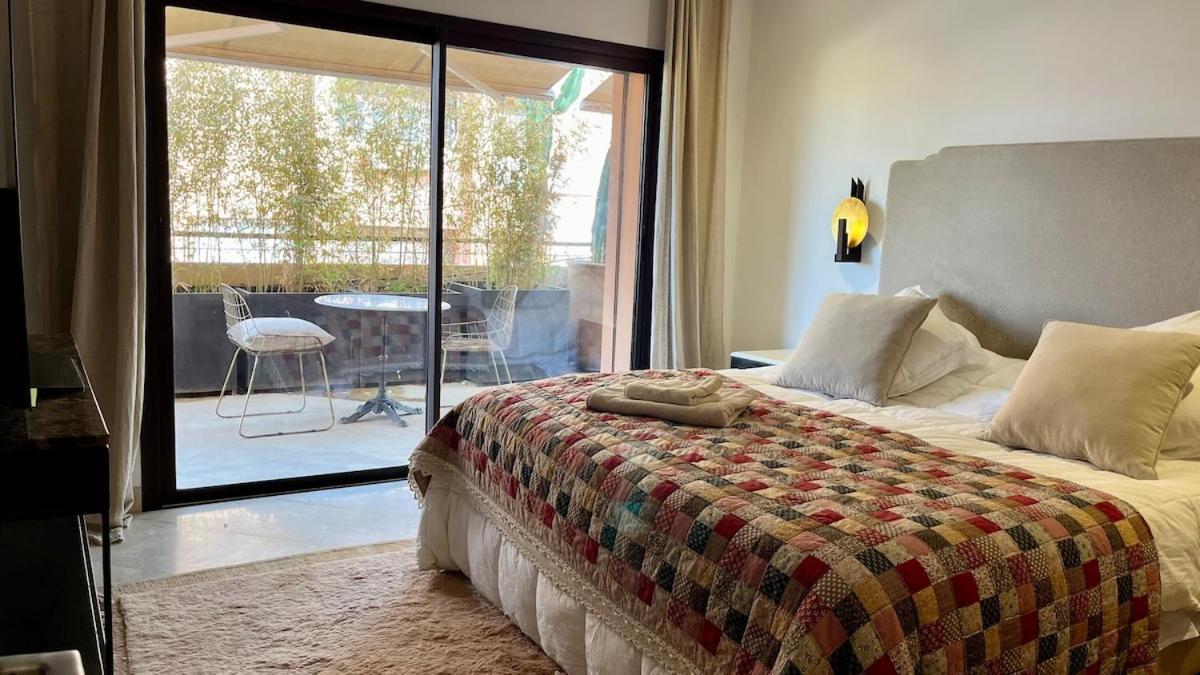 De Luxe A Care Eden Appartement *