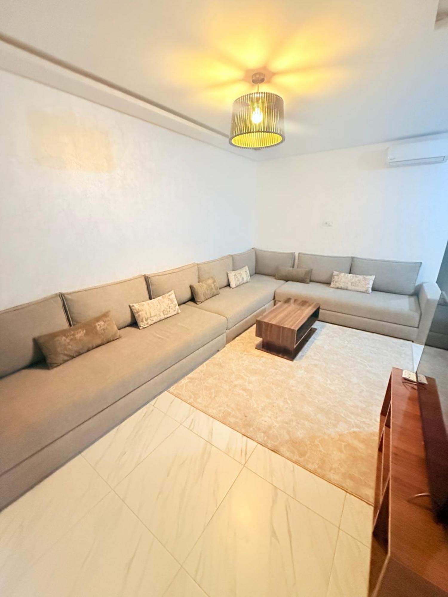 N9 Cosy Familial & Balcon & Piscine