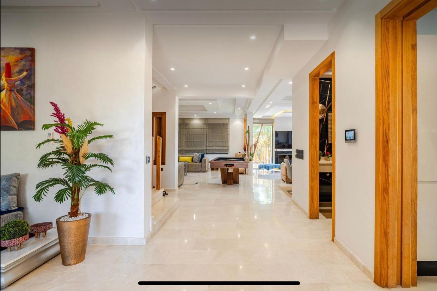 Exotic Vip Family Only -housekeeper ,billard,ping-pong,piscine Privee -chauffee Sur Demande- Villa