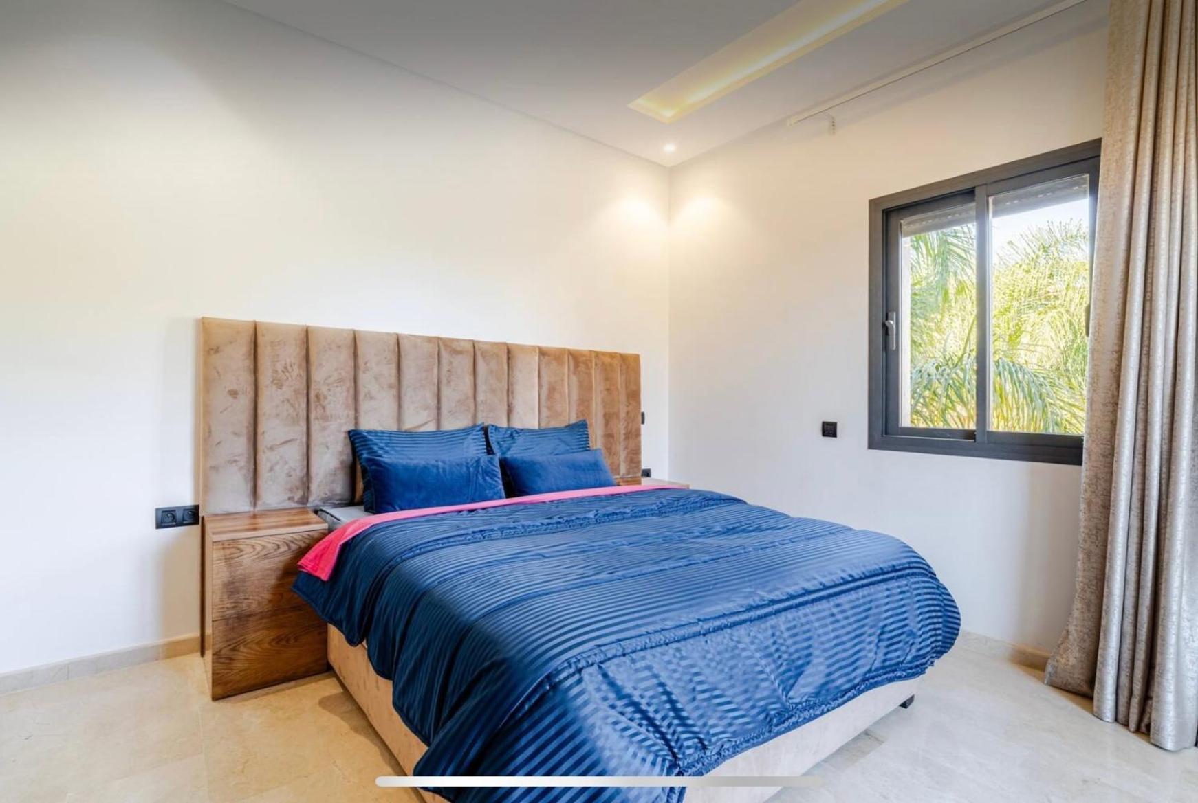 Exotic Vip Family Only -service Chambre,billard,ping-pong,piscine Privee Chauffee Sur Demande Villa