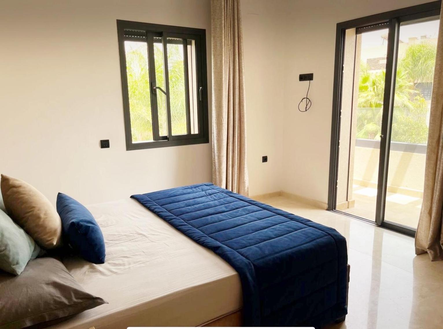 Exotic Vip Family Only -service Chambre,billard,ping-pong,piscine Privee Chauffee Sur Demande *