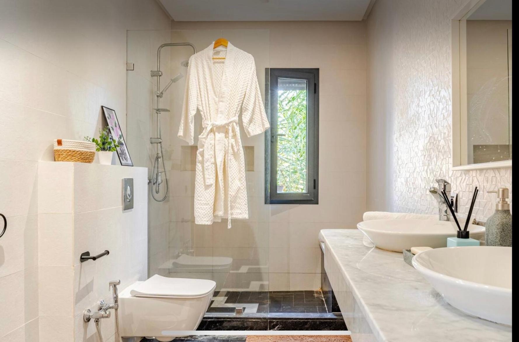 Villa Exotic Vip Family Only -service Chambre,billard,ping-pong,piscine Privee Chauffee Sur Demande Marrakesh