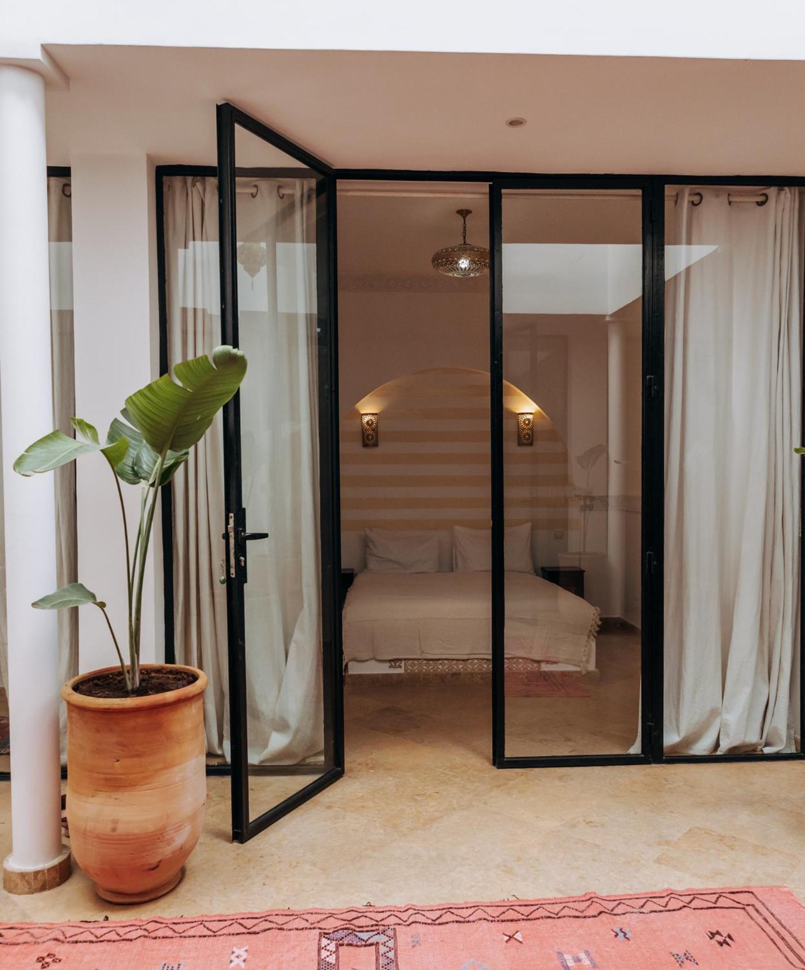 Privatisation, Heated Pool Villa