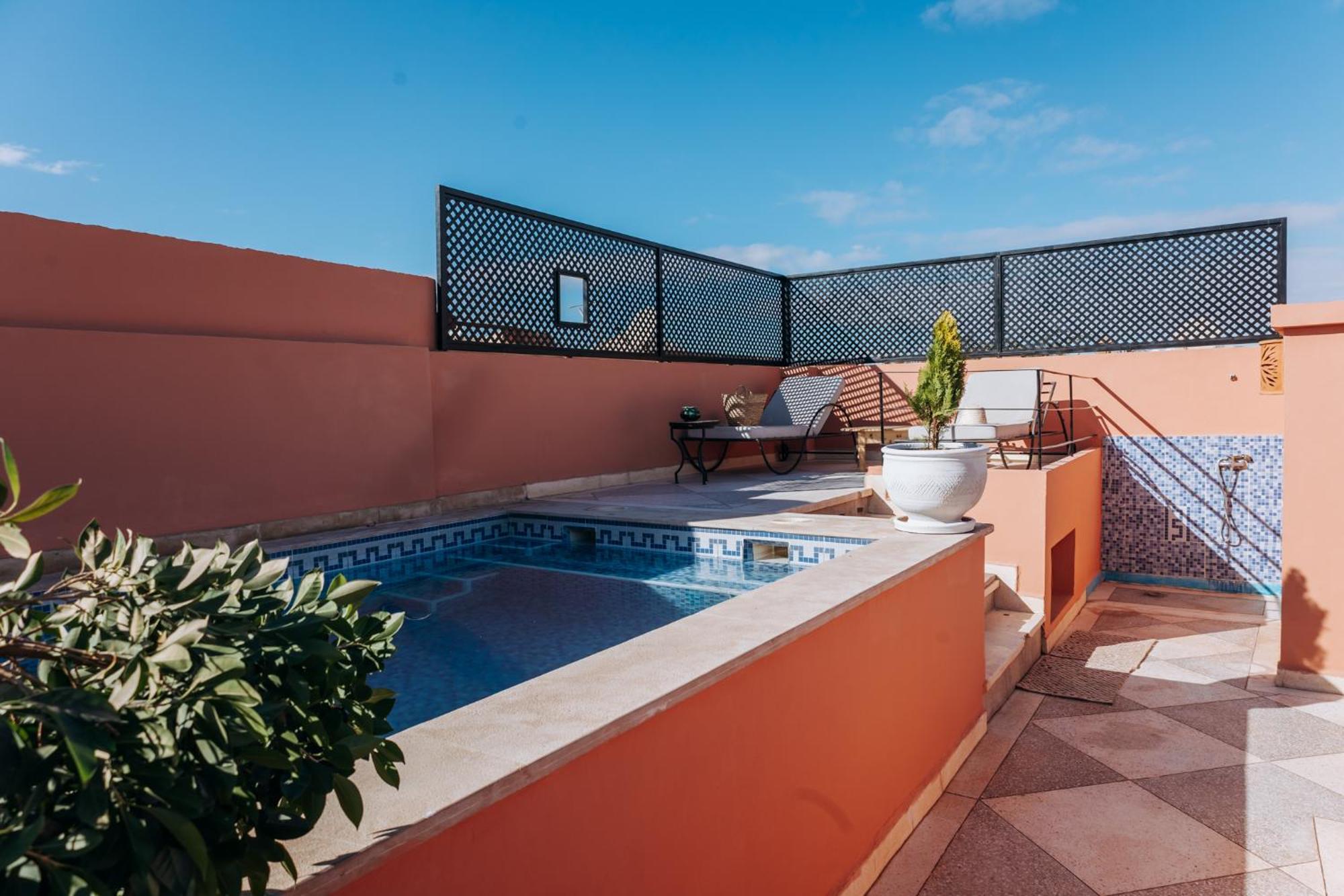 Privatisation, Heated Pool Villa