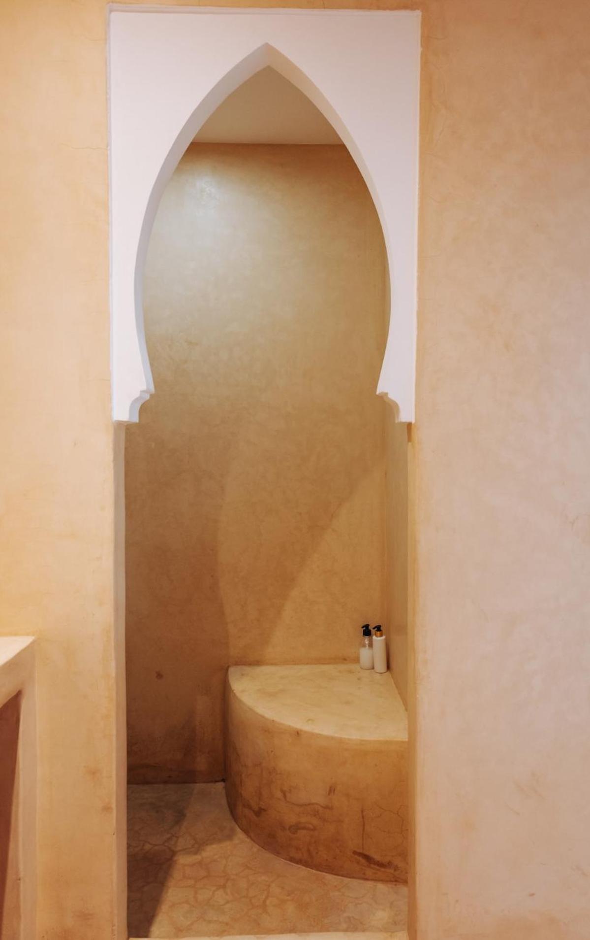Privatisation, Heated Pool Villa *