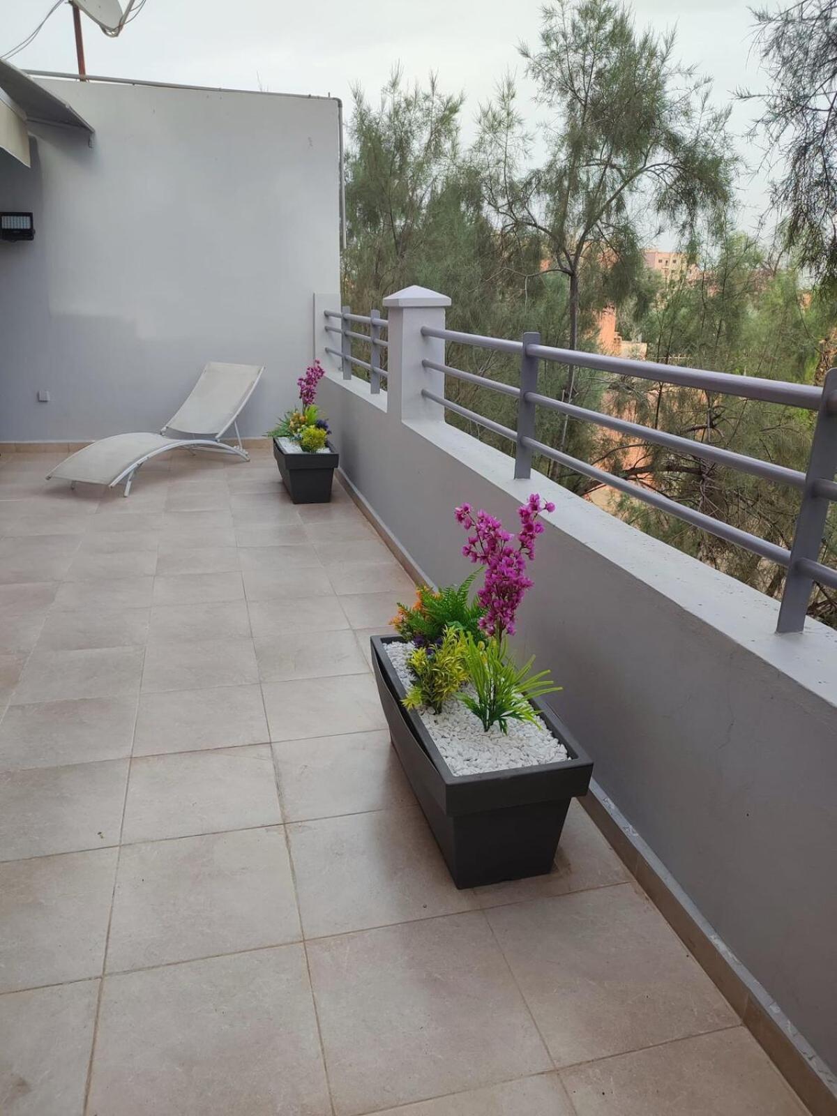Apartment Entire In Marrakech Guiliz