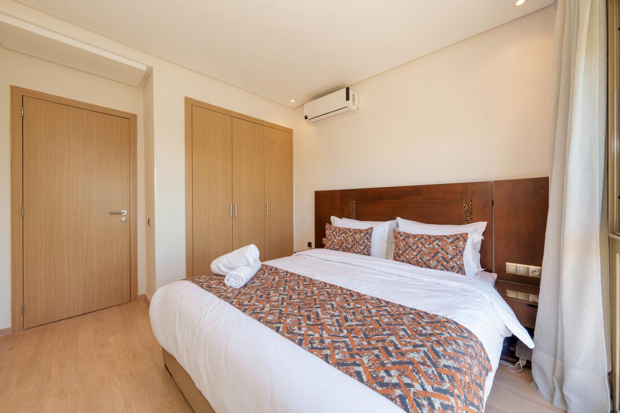 Apartment Side Golf 3 B.r *