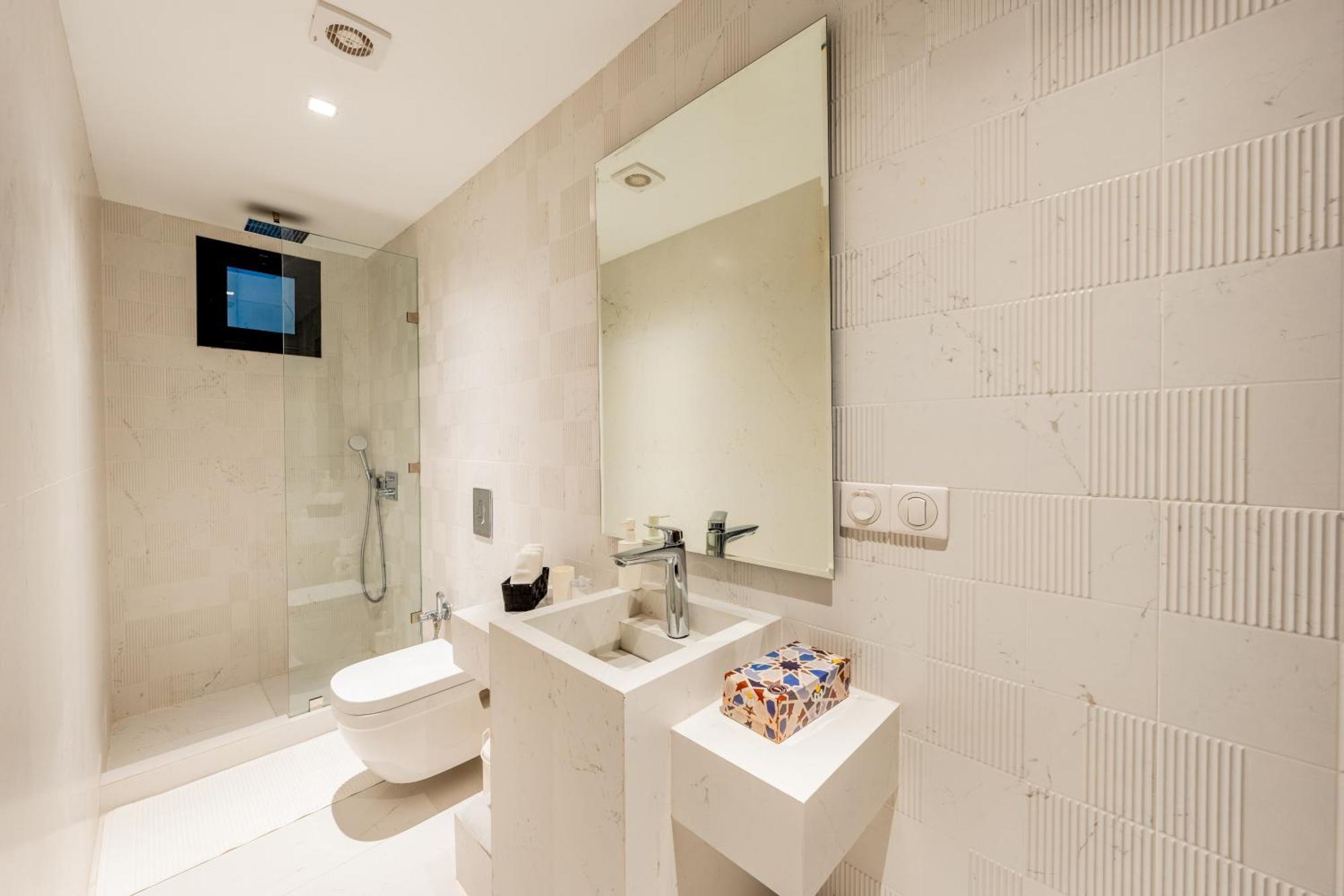 Luxury Heated Pool, Cinema & Game *