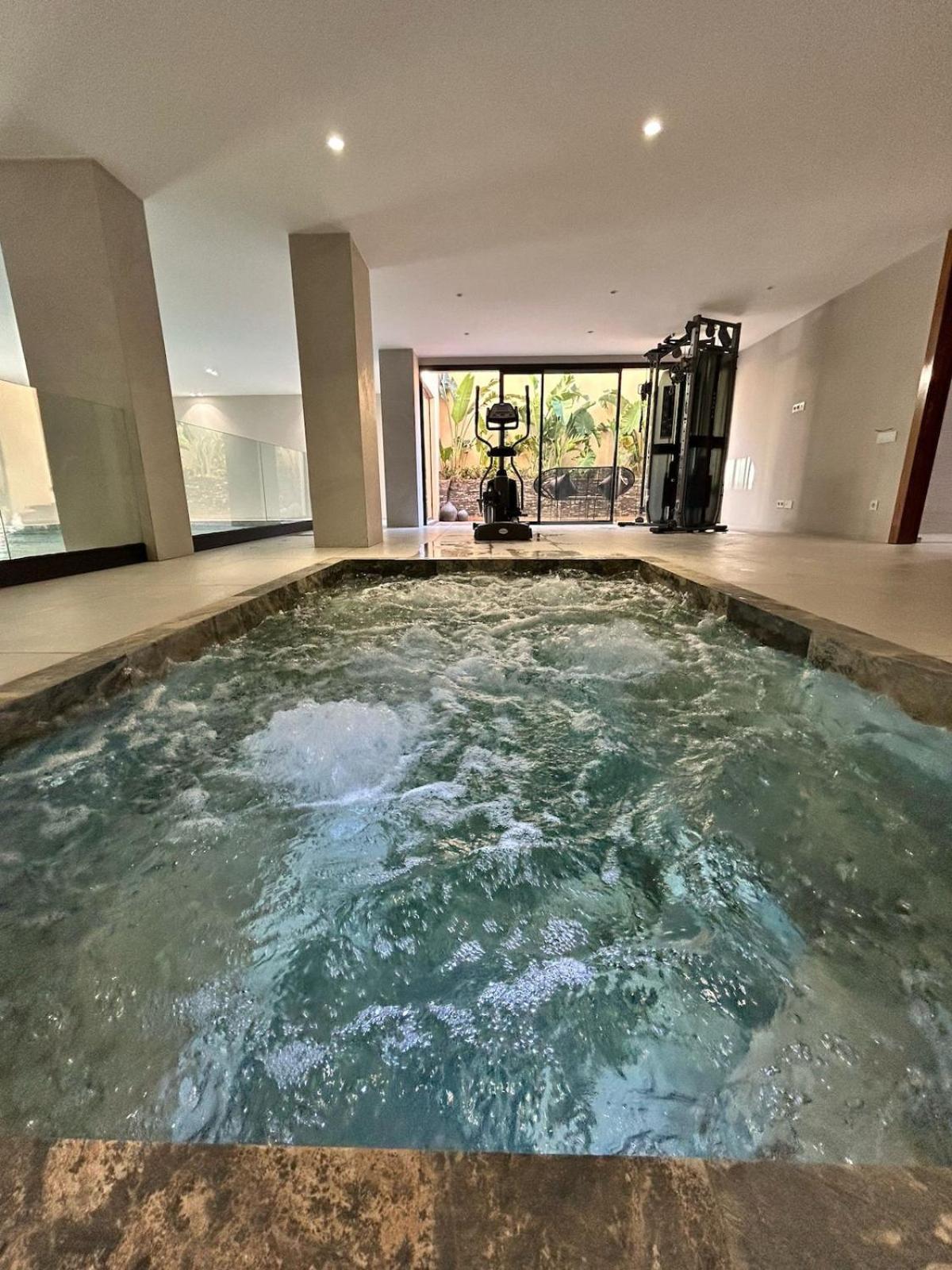 Panda 2 Pool Hammam & Cinema Marrakesh