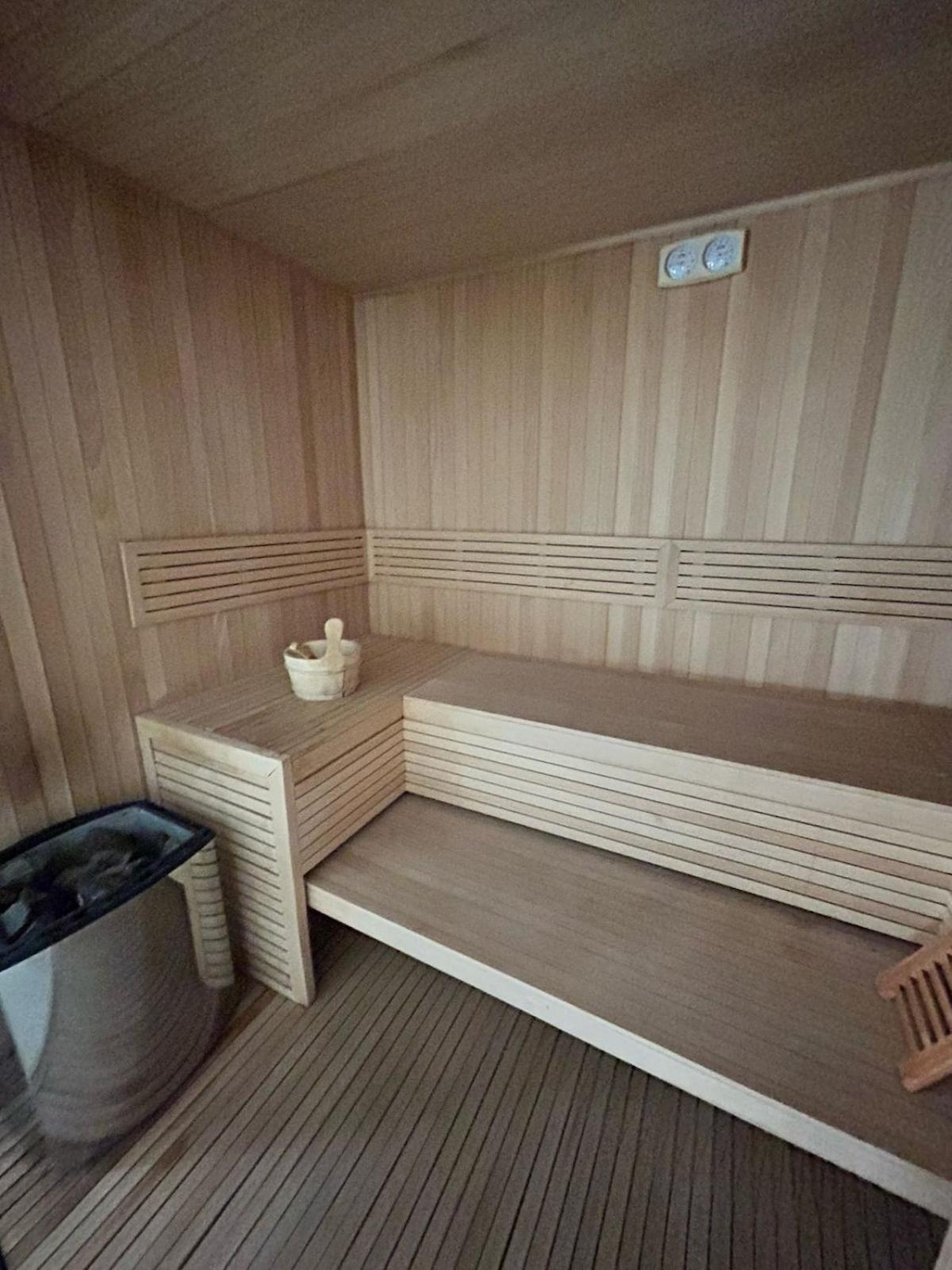 Panda 2 Pool Hammam & Cinema Villa *