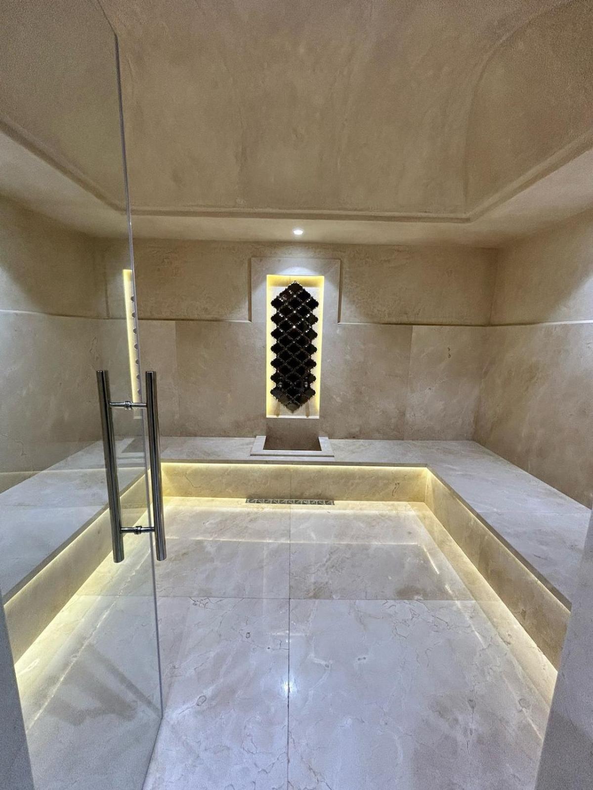 Villa Panda 2 Pool Hammam & Cinema *