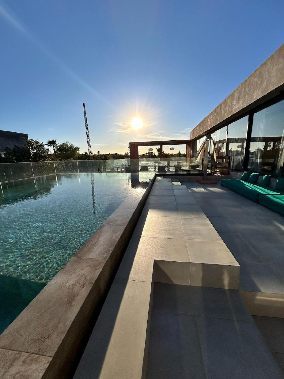 Panda 2 Pool Hammam & Cinema