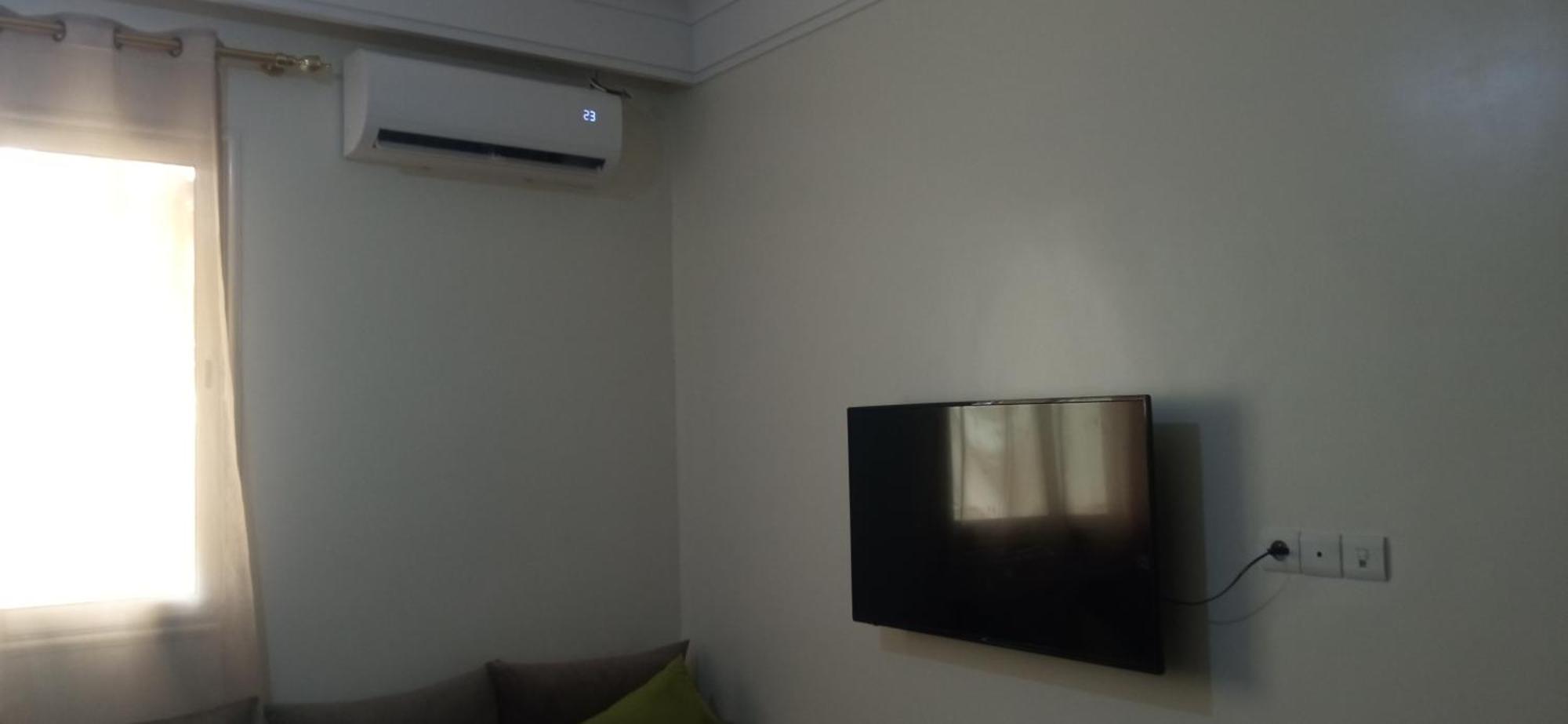 Appartement Meuble Accote De L Aeroport Marrakech