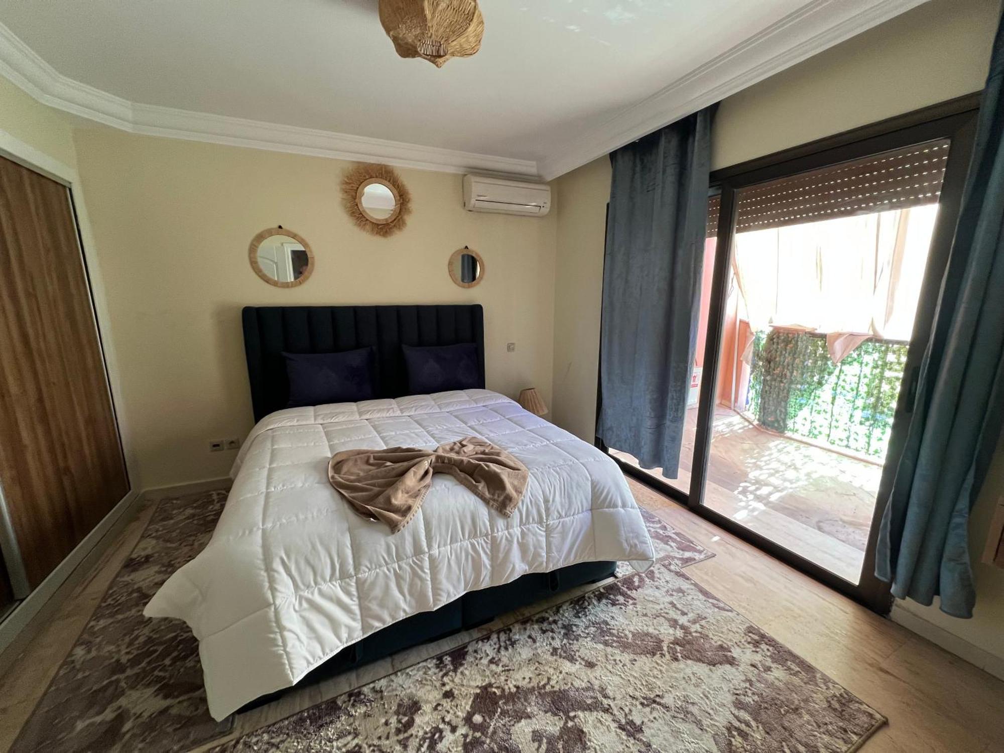 De Luxe Apartment *