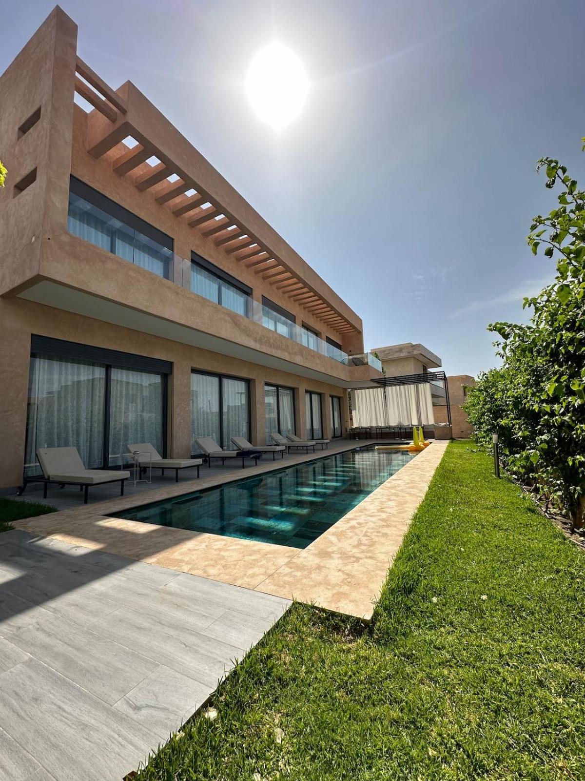 Noura Marrakech Villa *