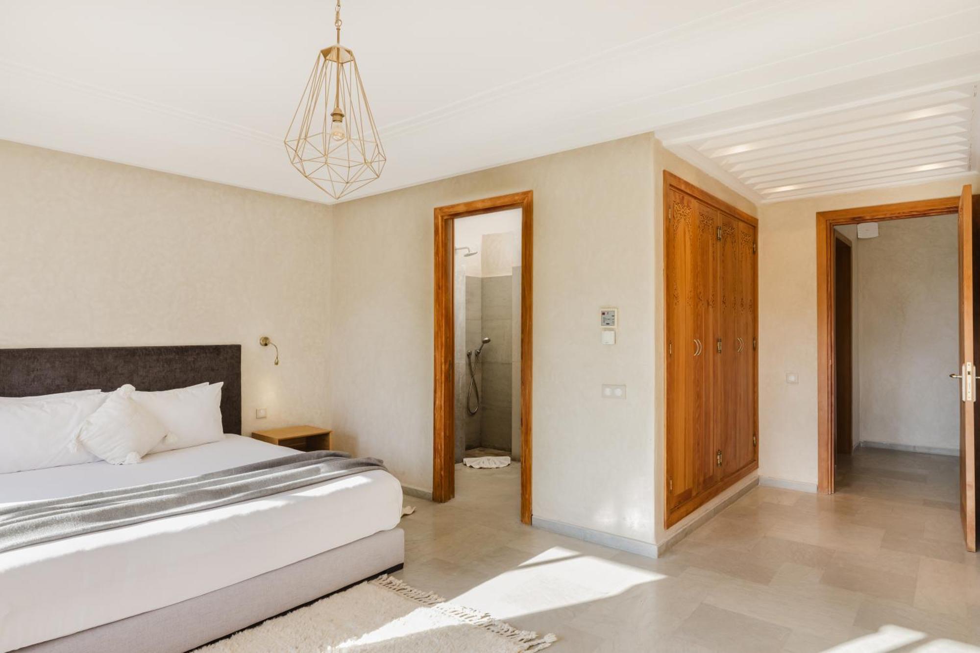 De Luxe Sahara Villa *