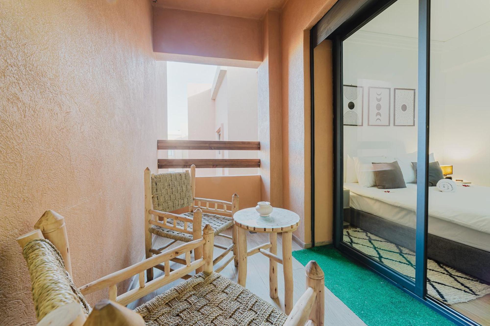 Apartment New Proche M Avenue , Swimming Pool , Fibre Optique Wifi , Parking *