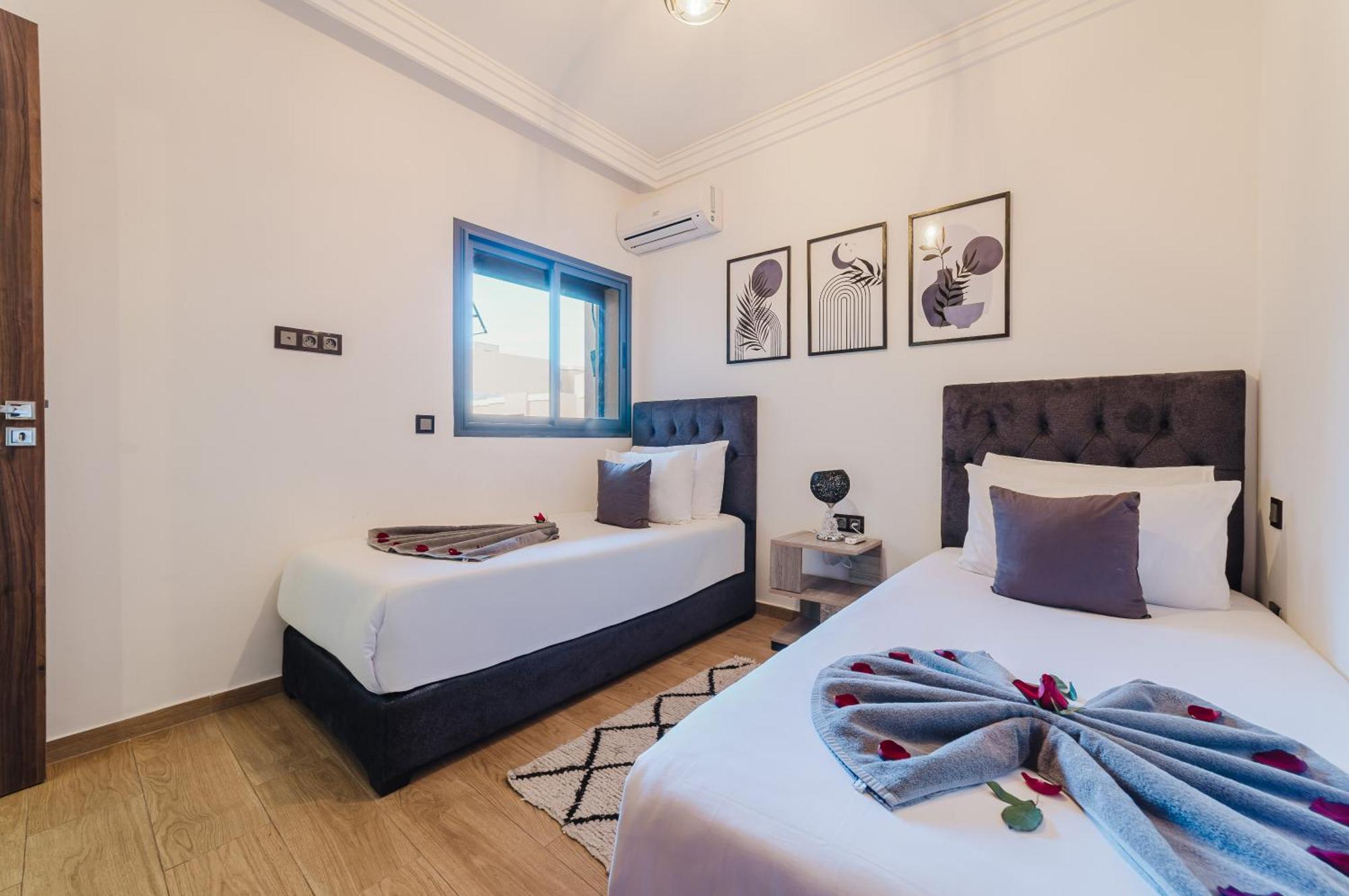 New Proche M Avenue , Swimming Pool , Fibre Optique Wifi , Parking Apartment