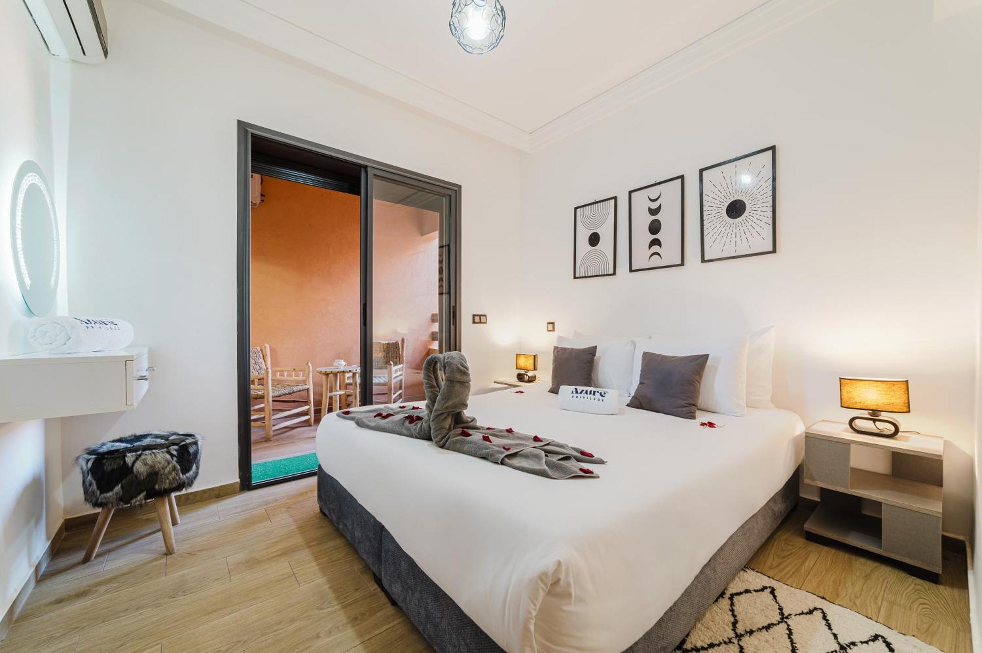 New Proche M Avenue , Swimming Pool , Fibre Optique Wifi , Parking