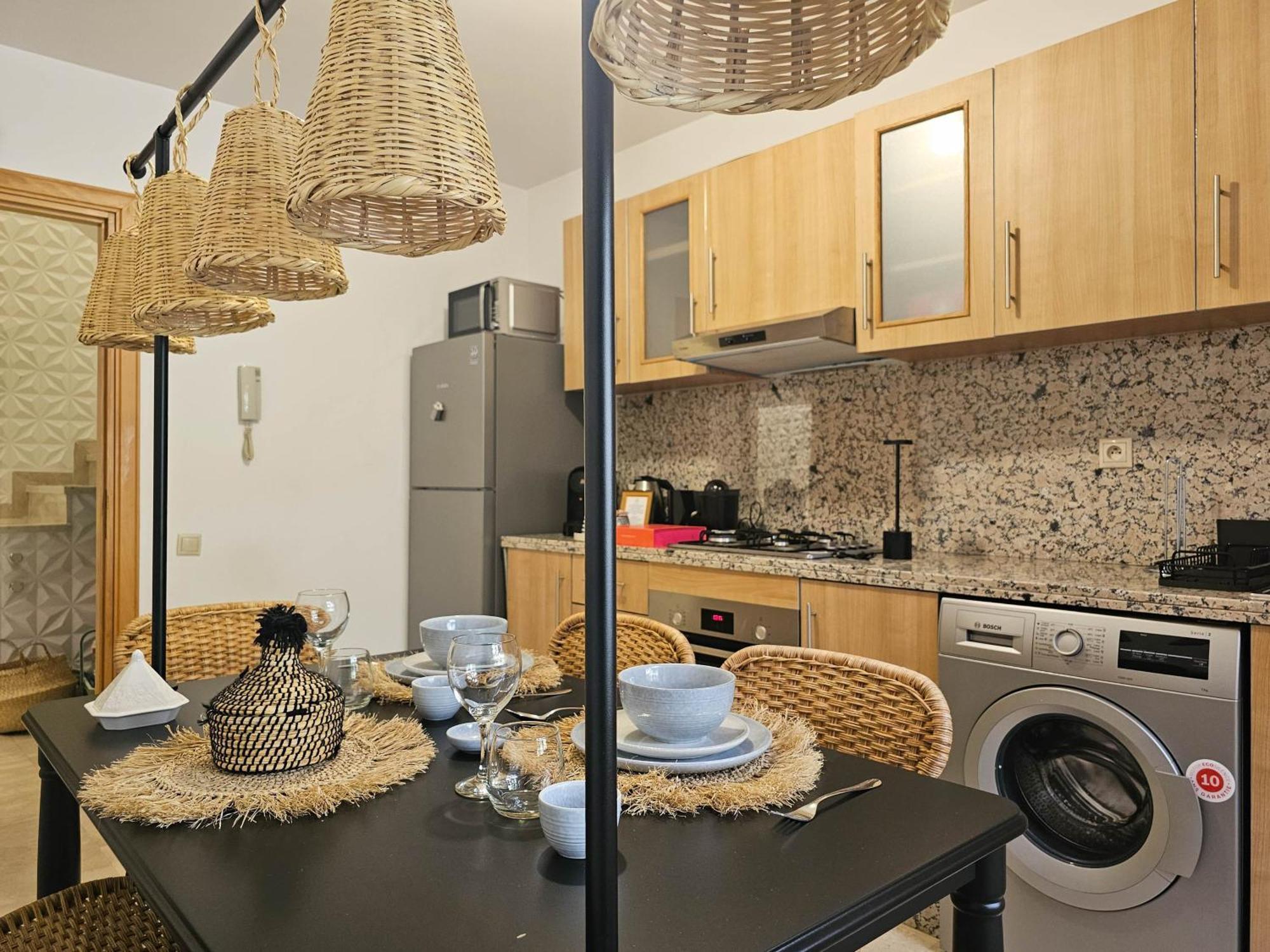 Appartement Oasis - 7 Min From Majorelle - Medina And Nightlife With Ac And Pool Marrakesh