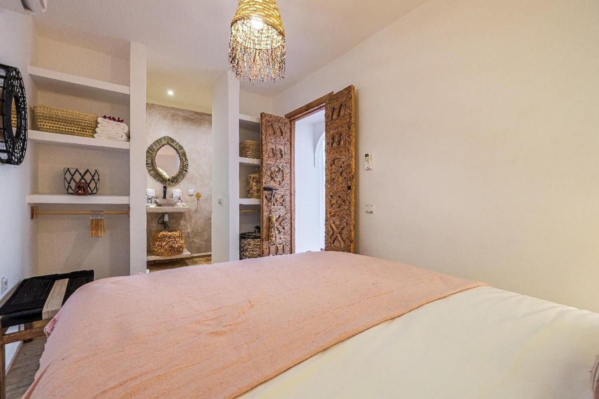Rose Exclusive New Authentic Breakfast And Pool Villa Marrakesh