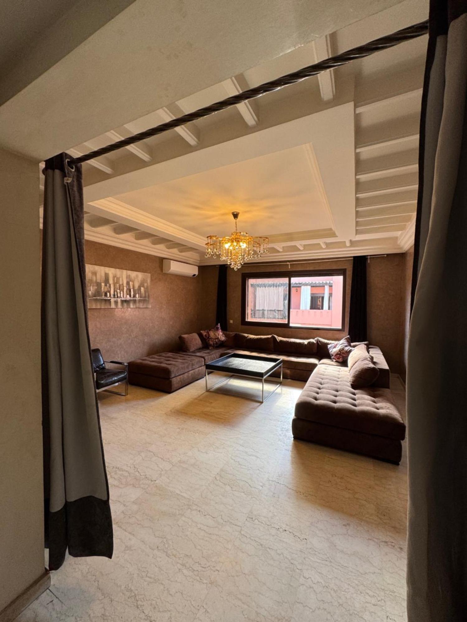 Luxueuse Deux