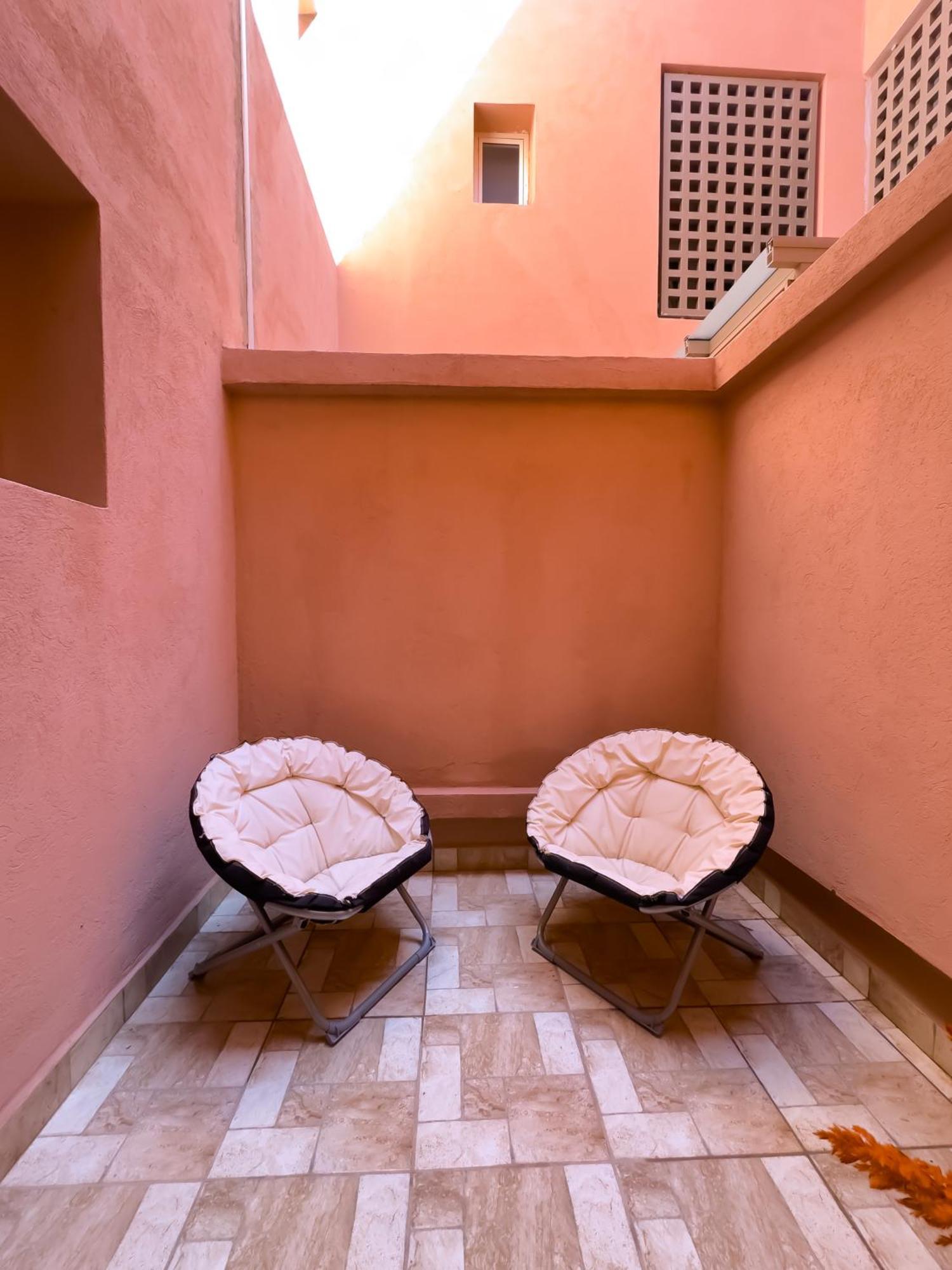 Appartement Charme Appt En Garden Avec Piscine *